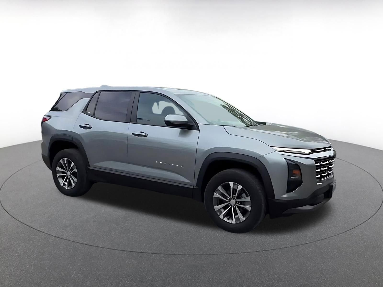 Thumbnail: 2025 Chevrolet Equinox - 2