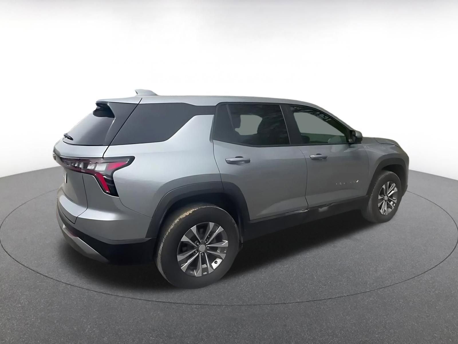 Thumbnail: 2025 Chevrolet Equinox - 14