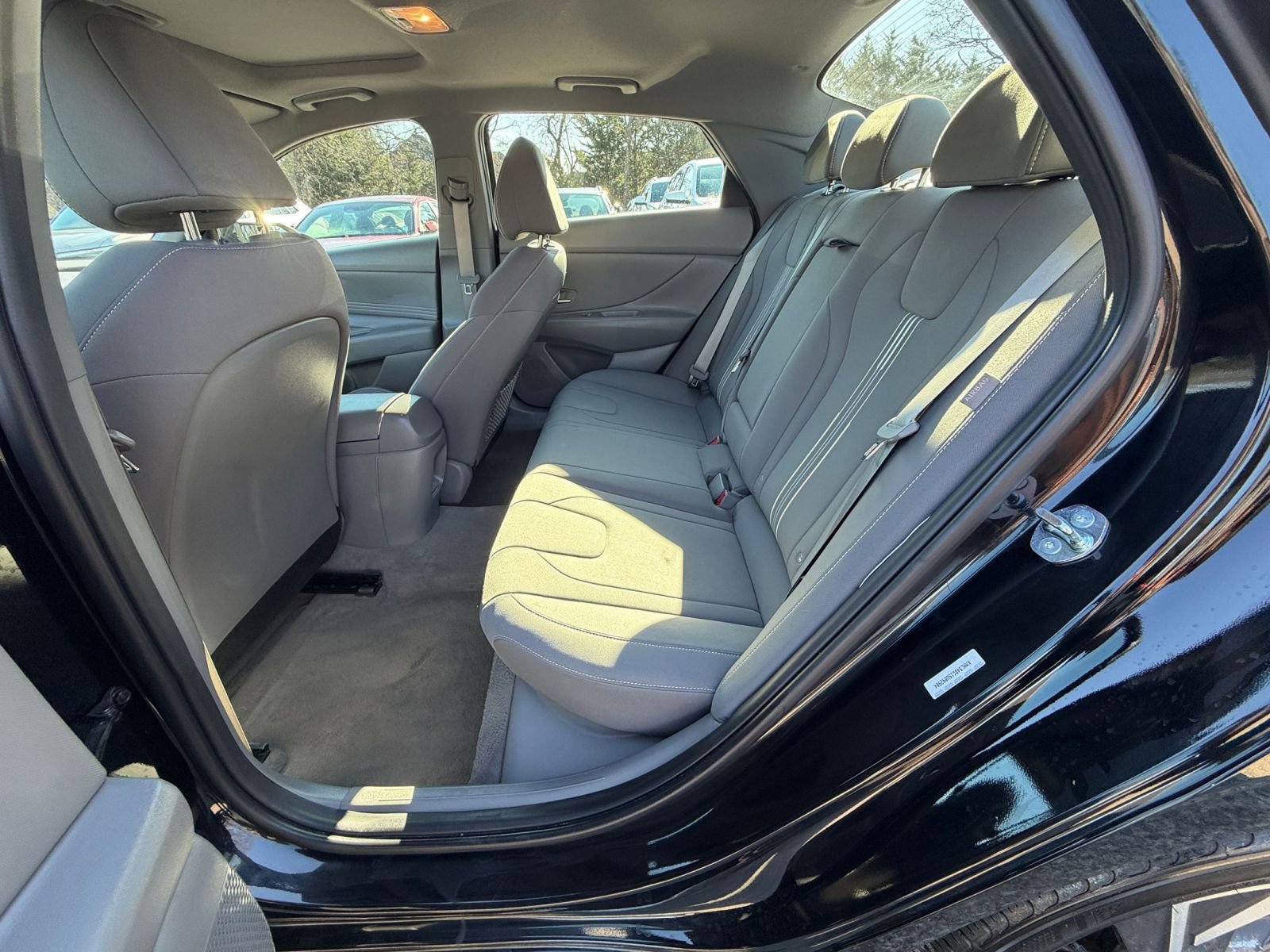 Thumbnail: 2025 Hyundai Elantra - 23