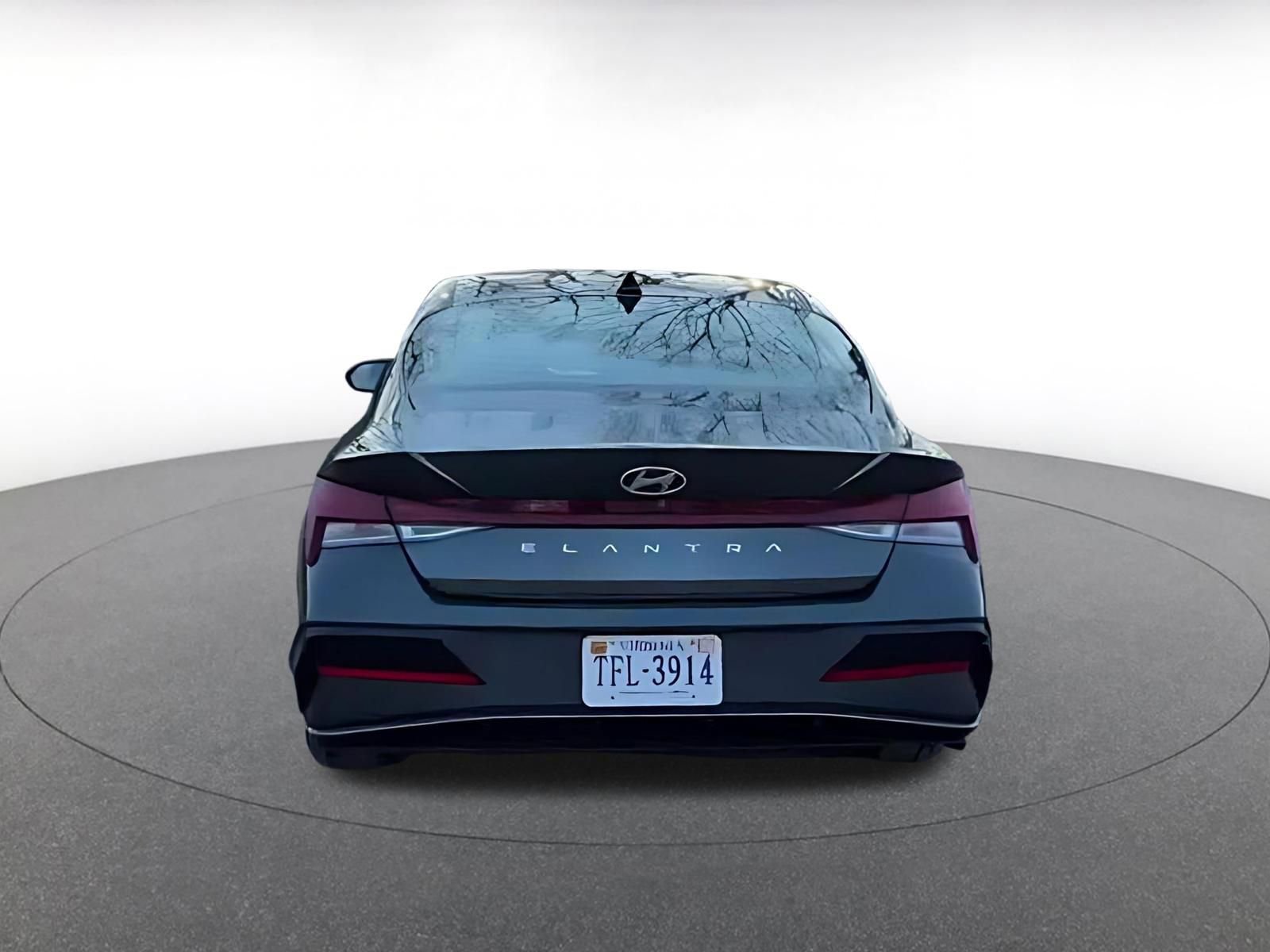 Thumbnail: 2025 Hyundai Elantra - 11