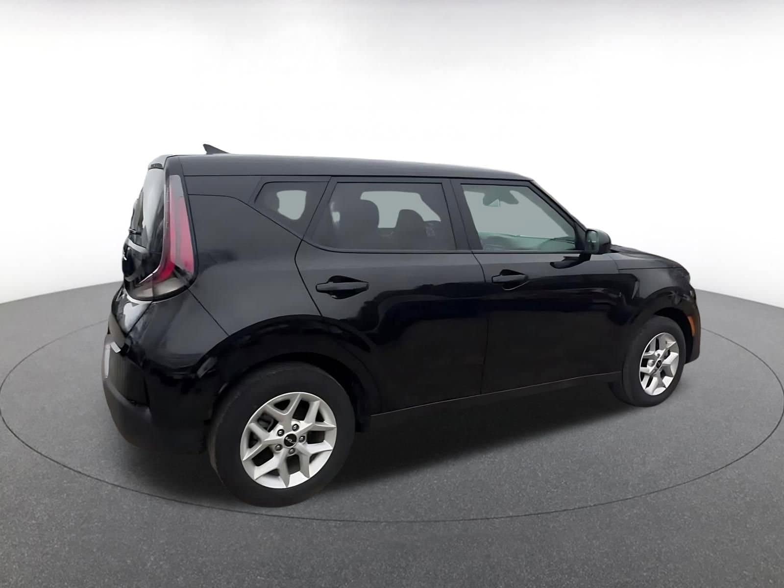 Thumbnail: 2025 Kia Soul - 15