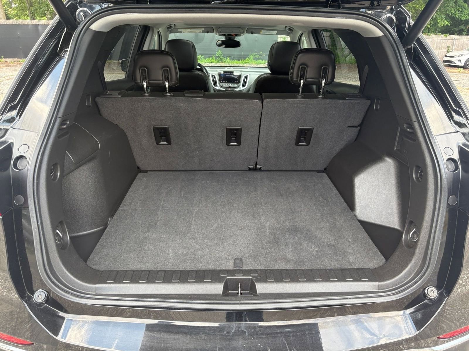 Thumbnail: 2020 Chevrolet Equinox - 31