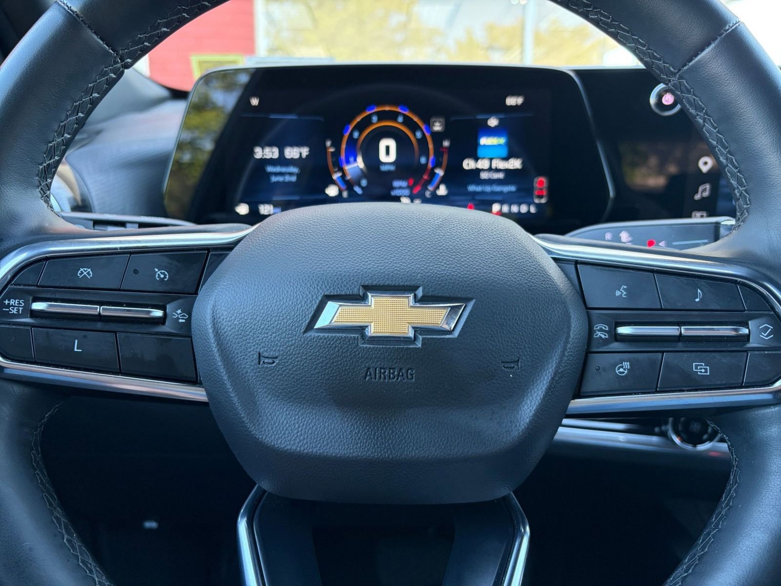 Thumbnail: 2025 Chevrolet Equinox - 29