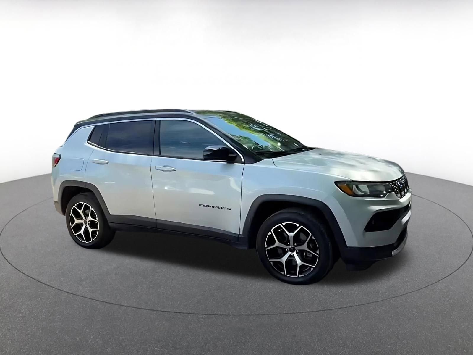 Thumbnail: 2025 Jeep Compass - 2