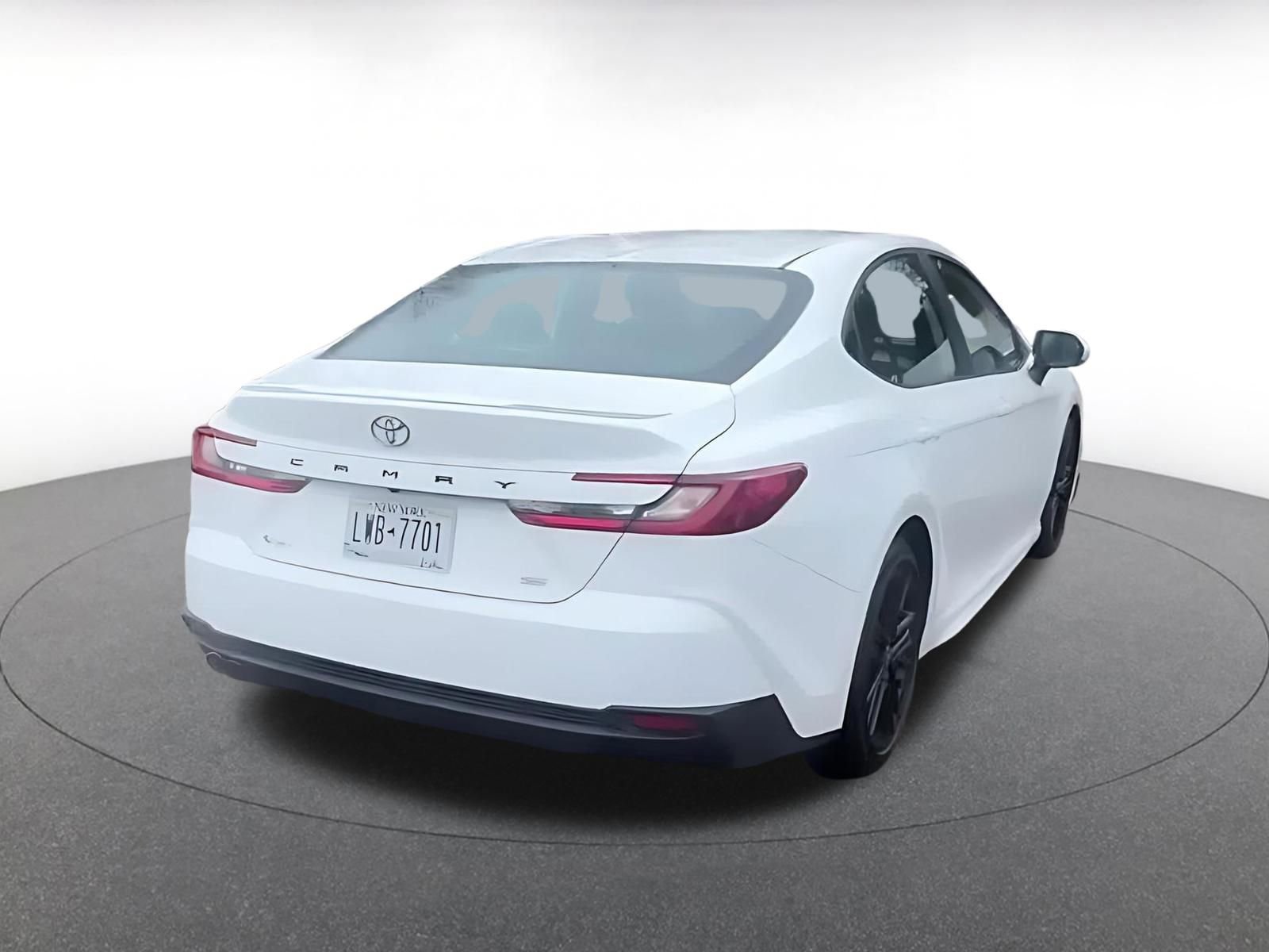 Thumbnail: 2025 Toyota Camry - 4