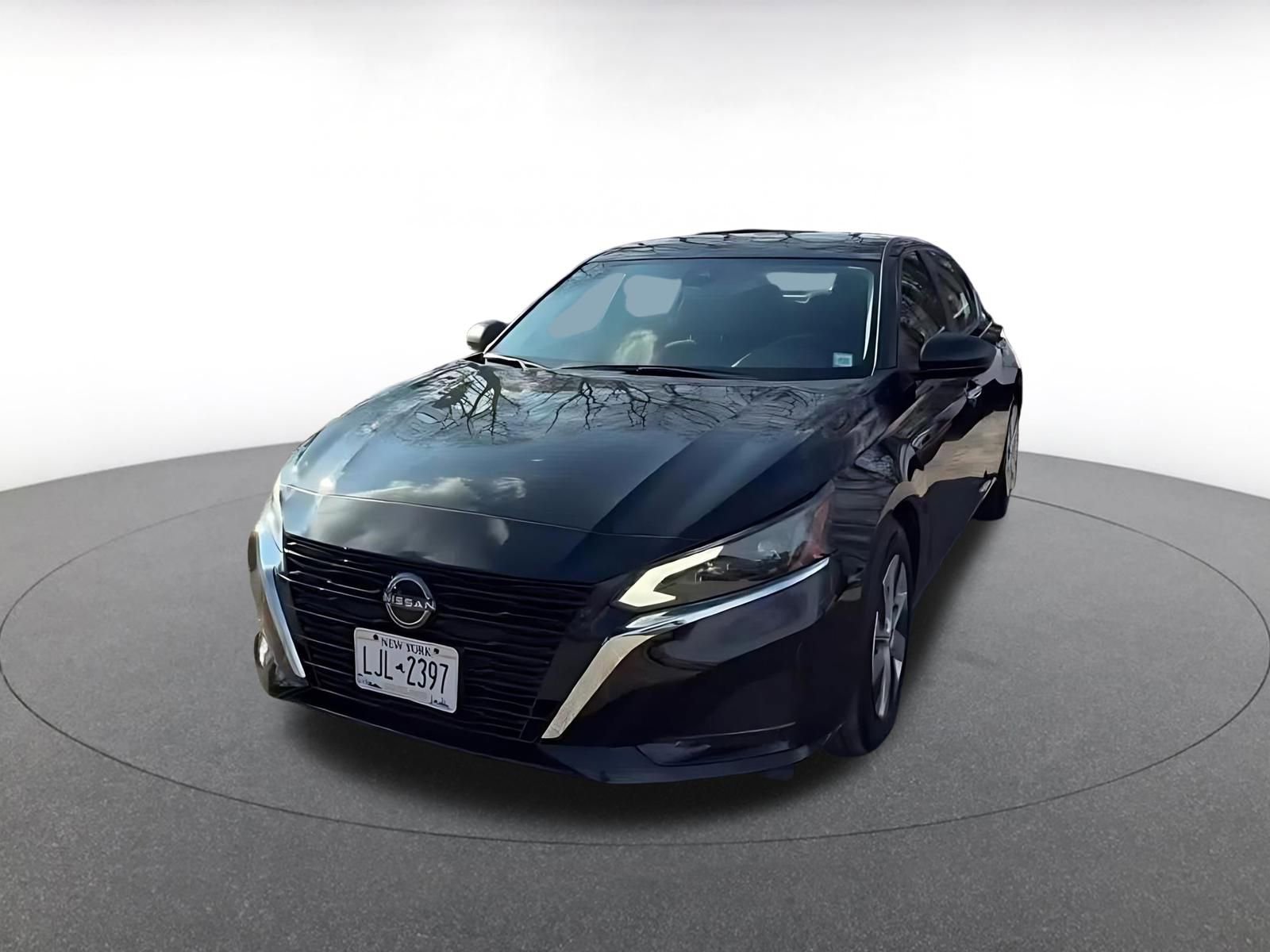 Thumbnail: 2024 Nissan Altima - 7