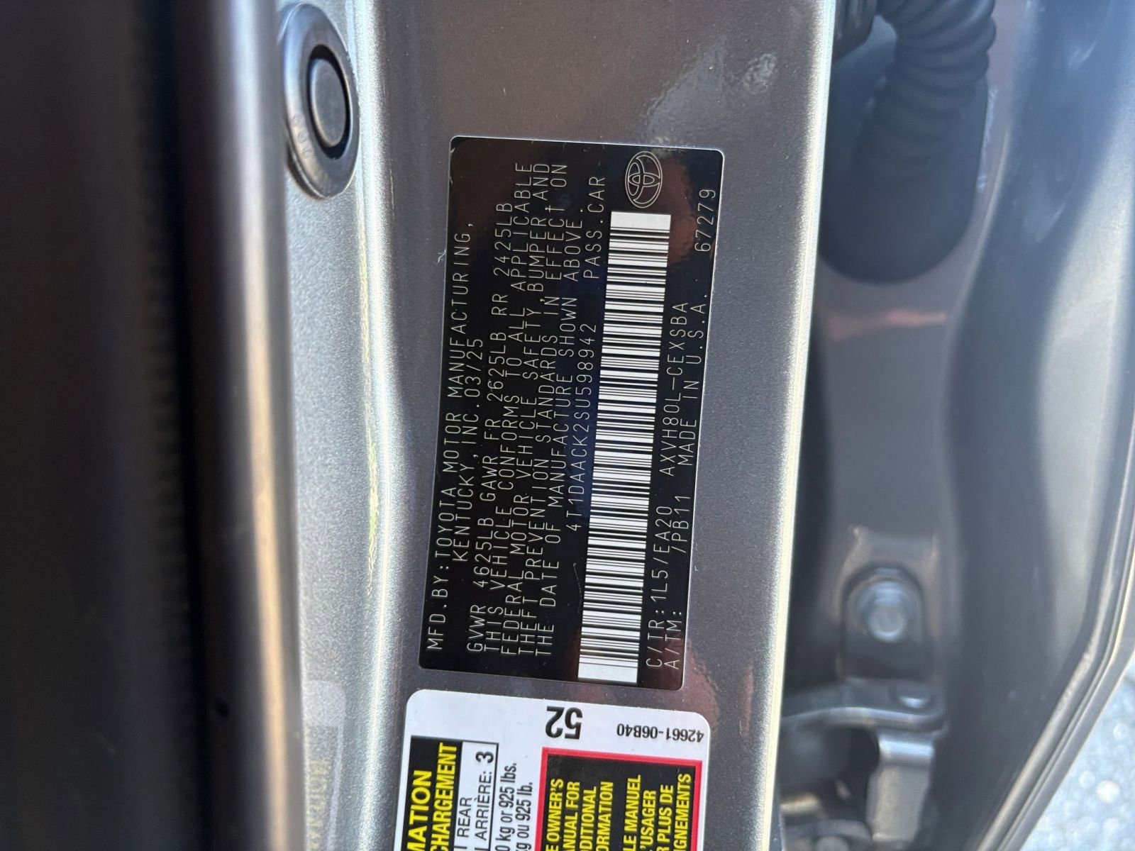 Thumbnail: 2025 Toyota Camry - 25