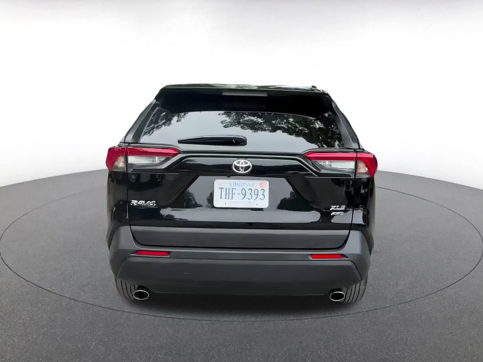 Thumbnail: 2024 Toyota RAV4 - 12