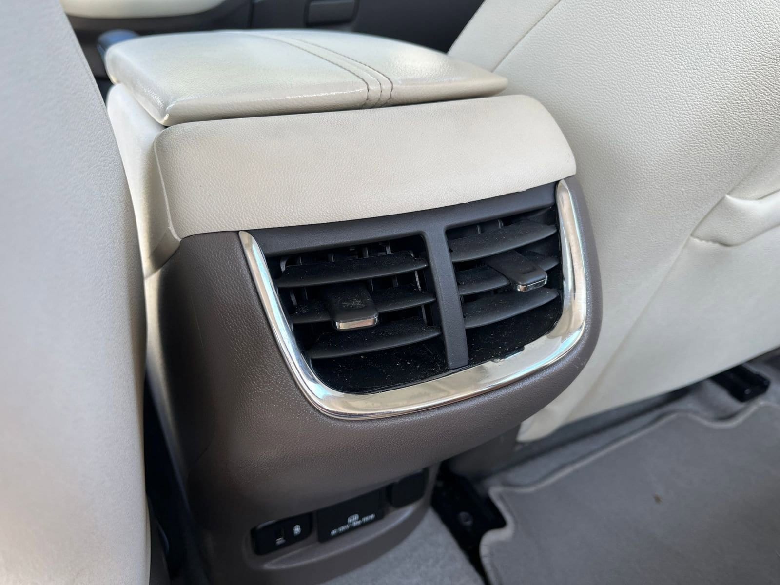 Thumbnail: 2024 Chevrolet Malibu - 24