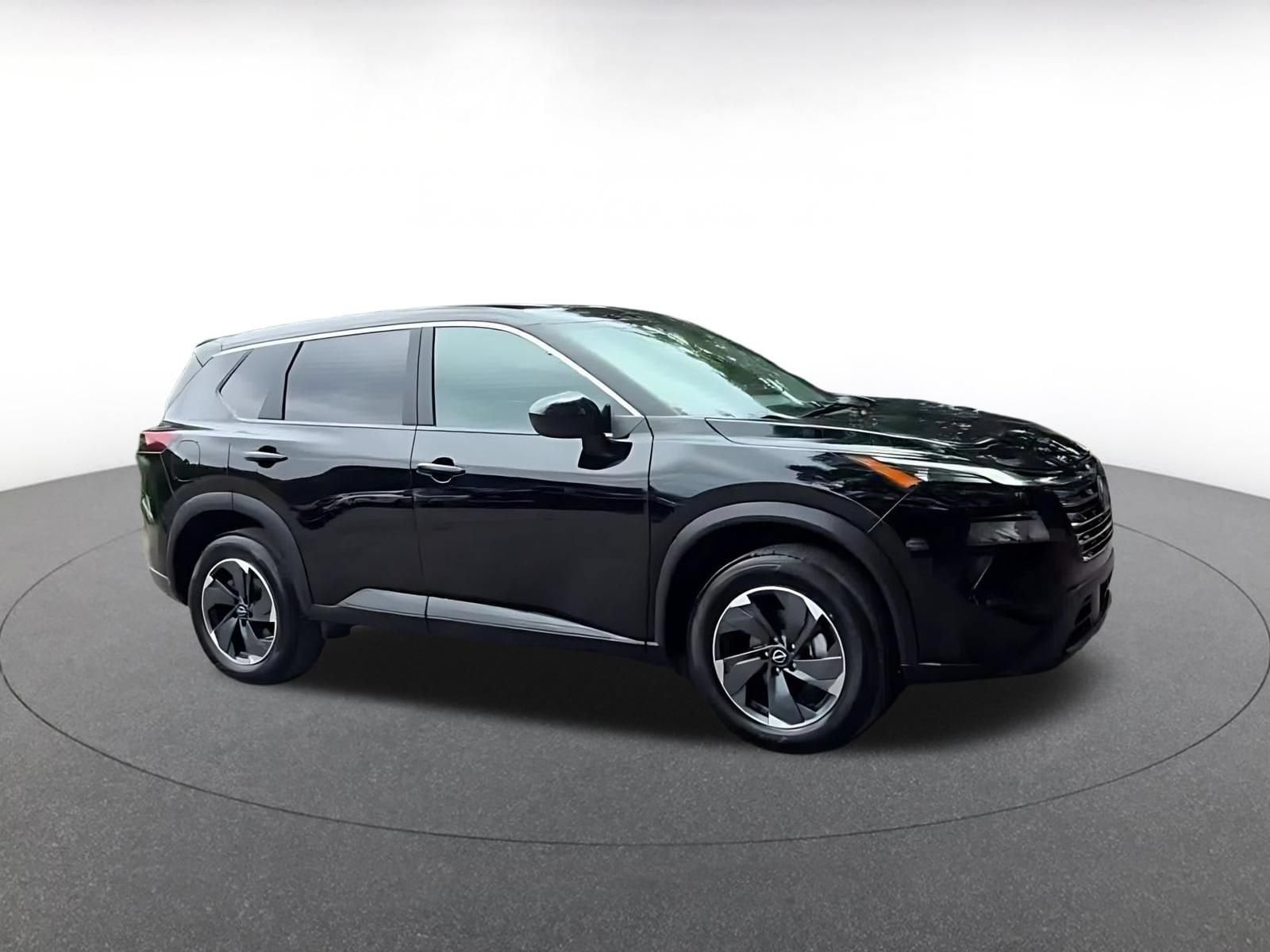 Thumbnail: 2025 Nissan Rogue - 2