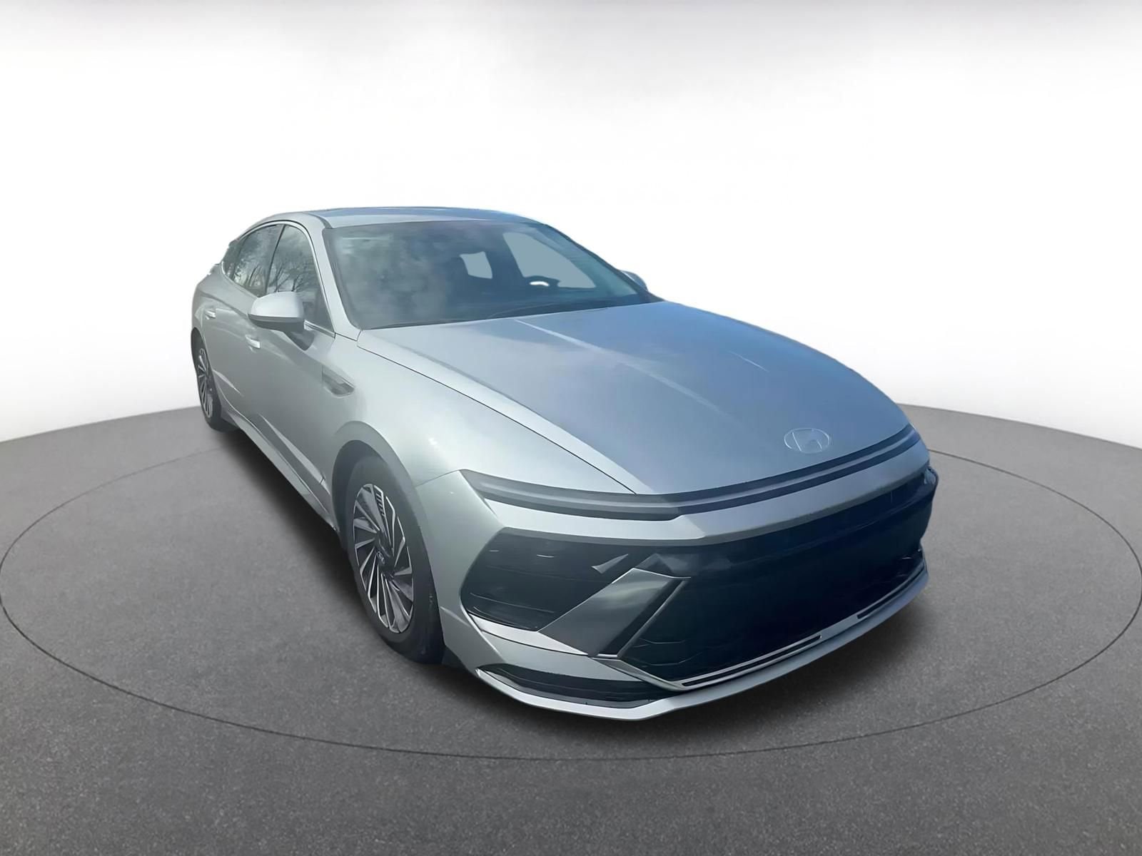 Thumbnail: 2025 Hyundai Sonata - 3