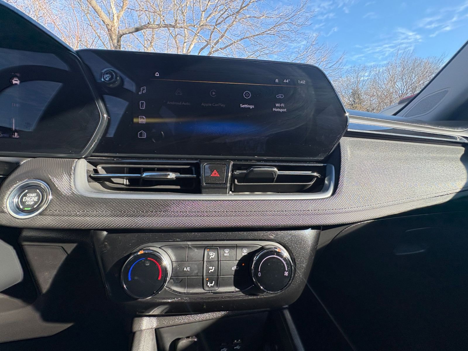 Thumbnail: 2025 Chevrolet TrailBlazer - 18