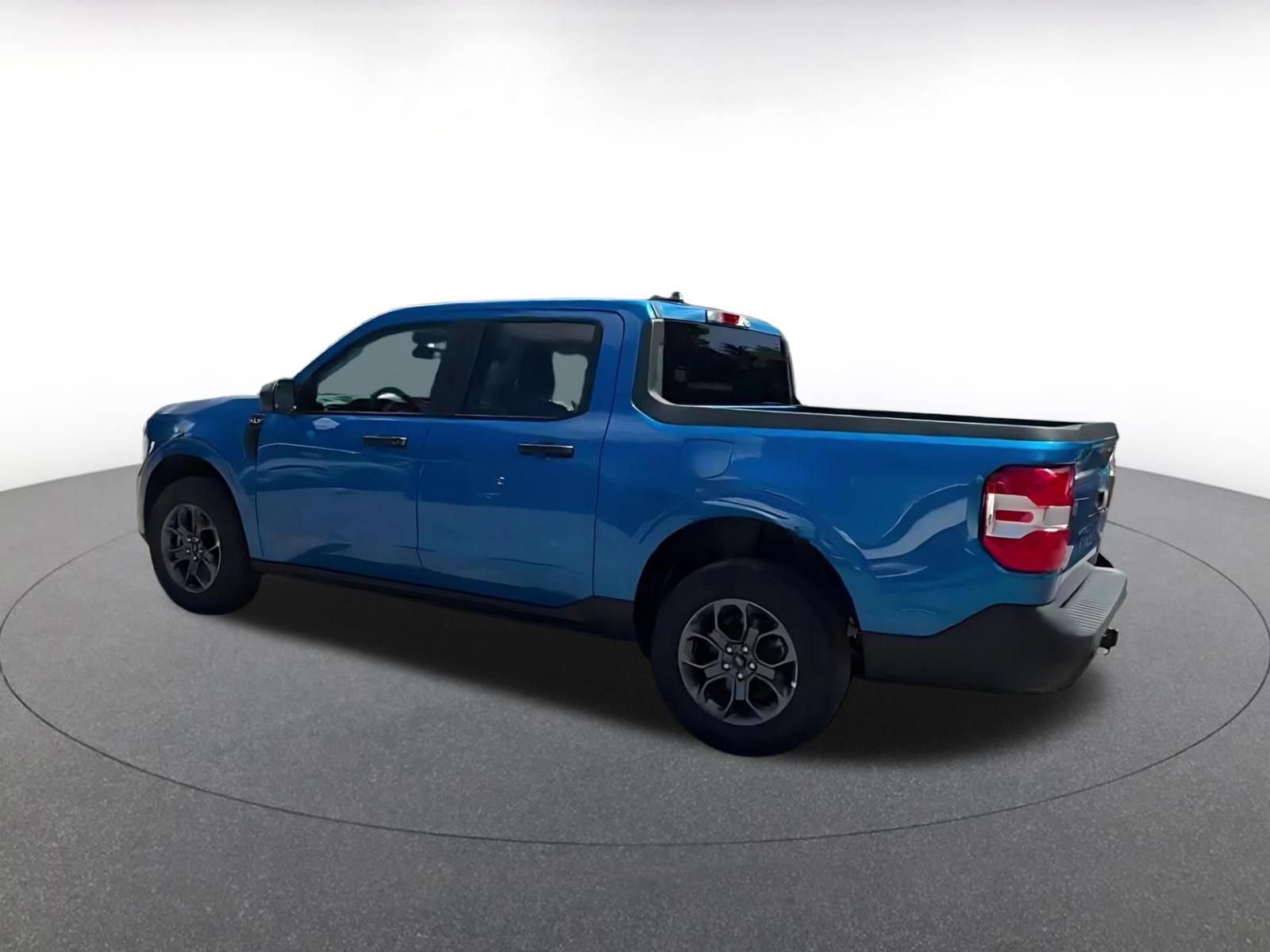Thumbnail: 2026 Ford Maverick - 10