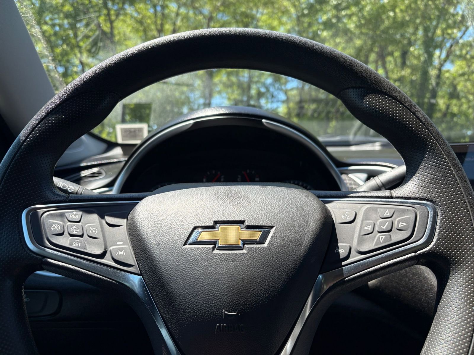 Thumbnail: 2024 Chevrolet Malibu - 23