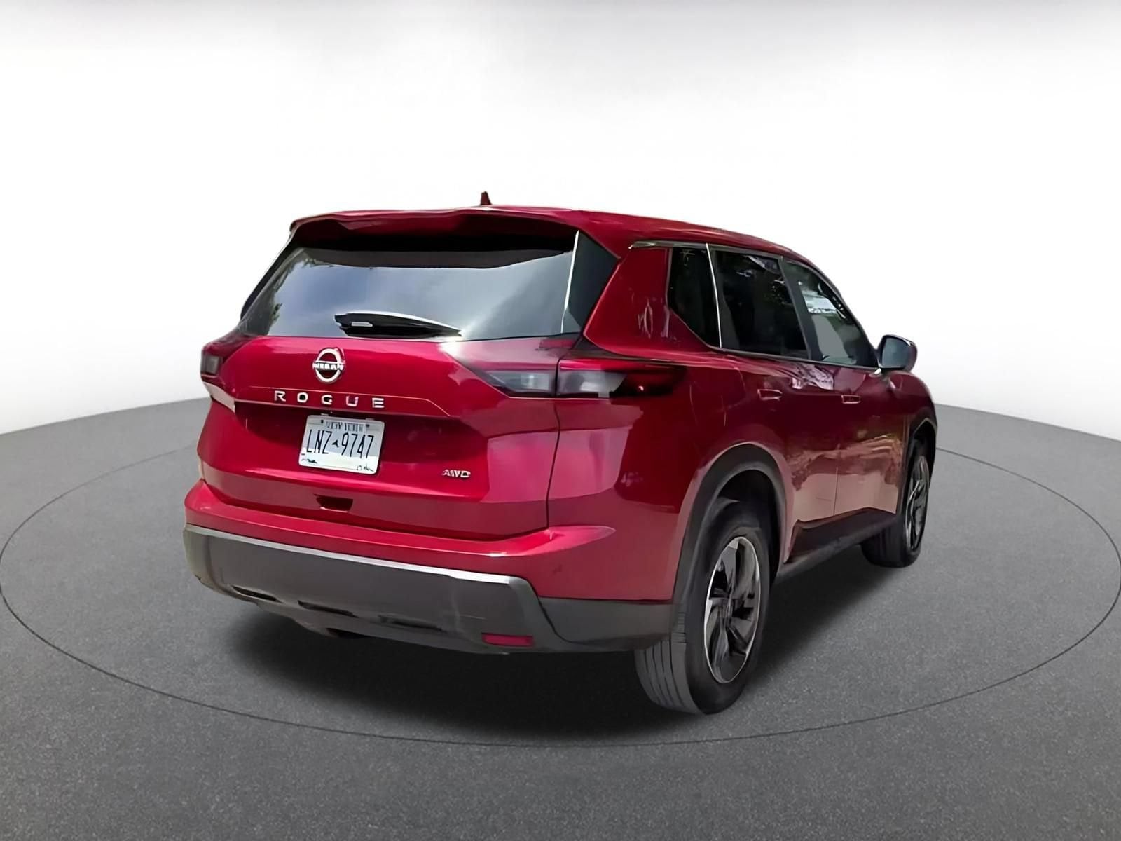 Thumbnail: 2025 Nissan Rogue - 14
