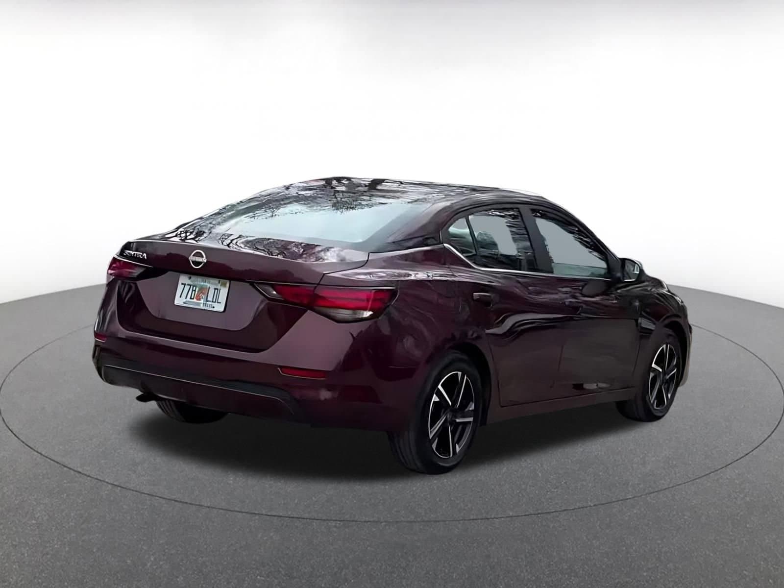 Thumbnail: 2025 Nissan Sentra - 15