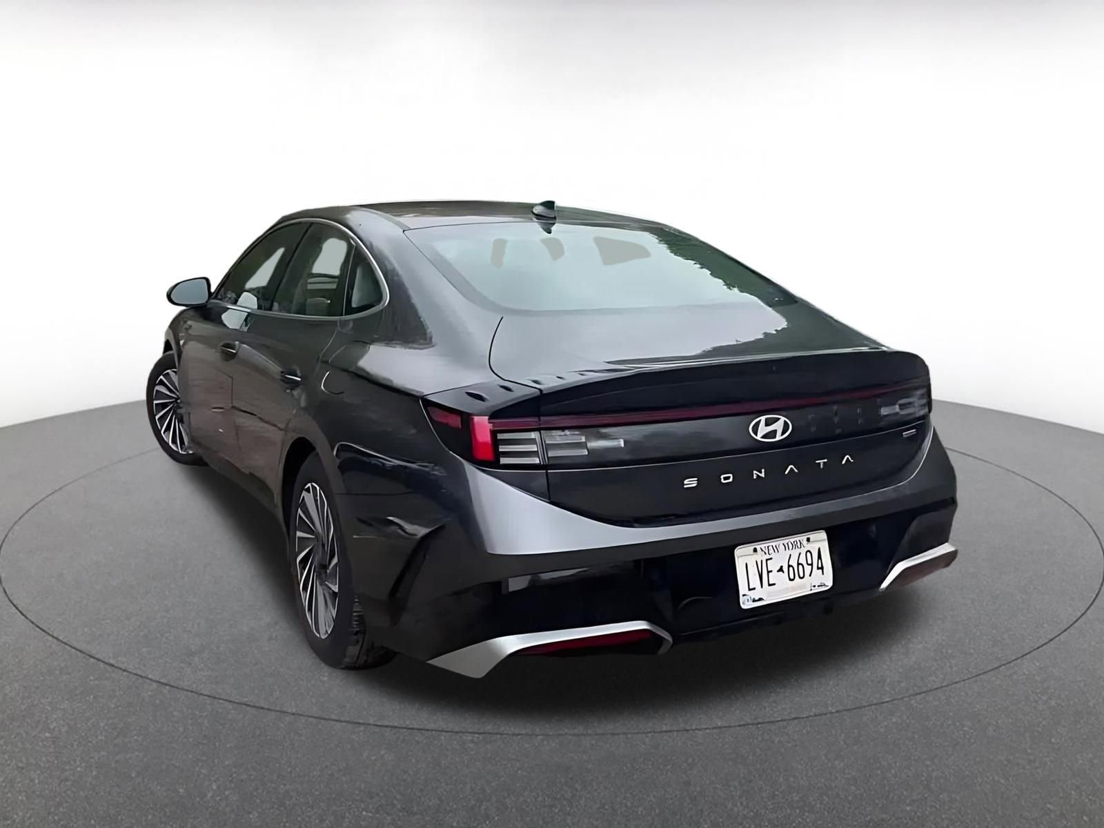Thumbnail: 2025 Hyundai Sonata - 11