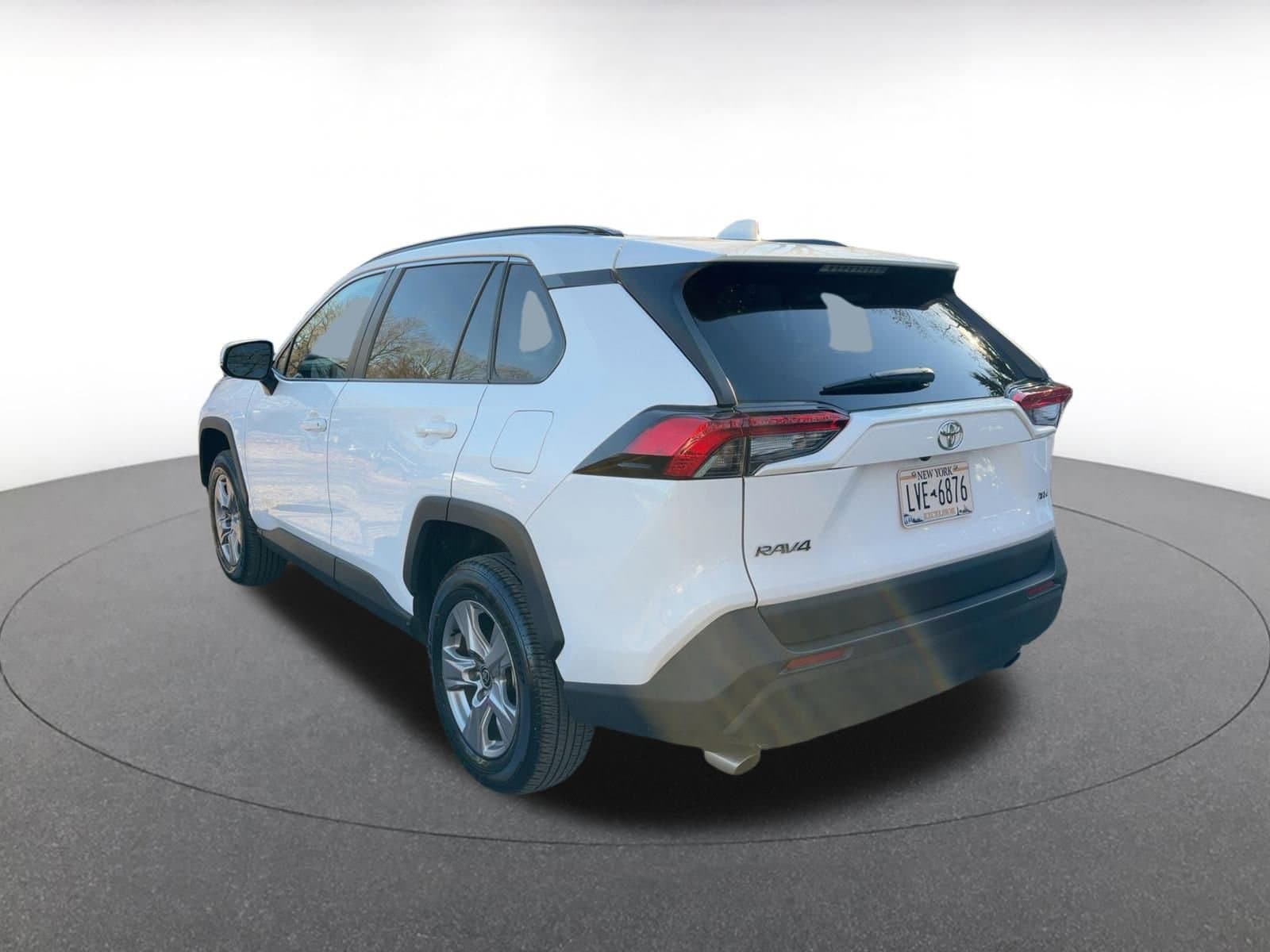 Thumbnail: 2025 Toyota RAV4 - 7