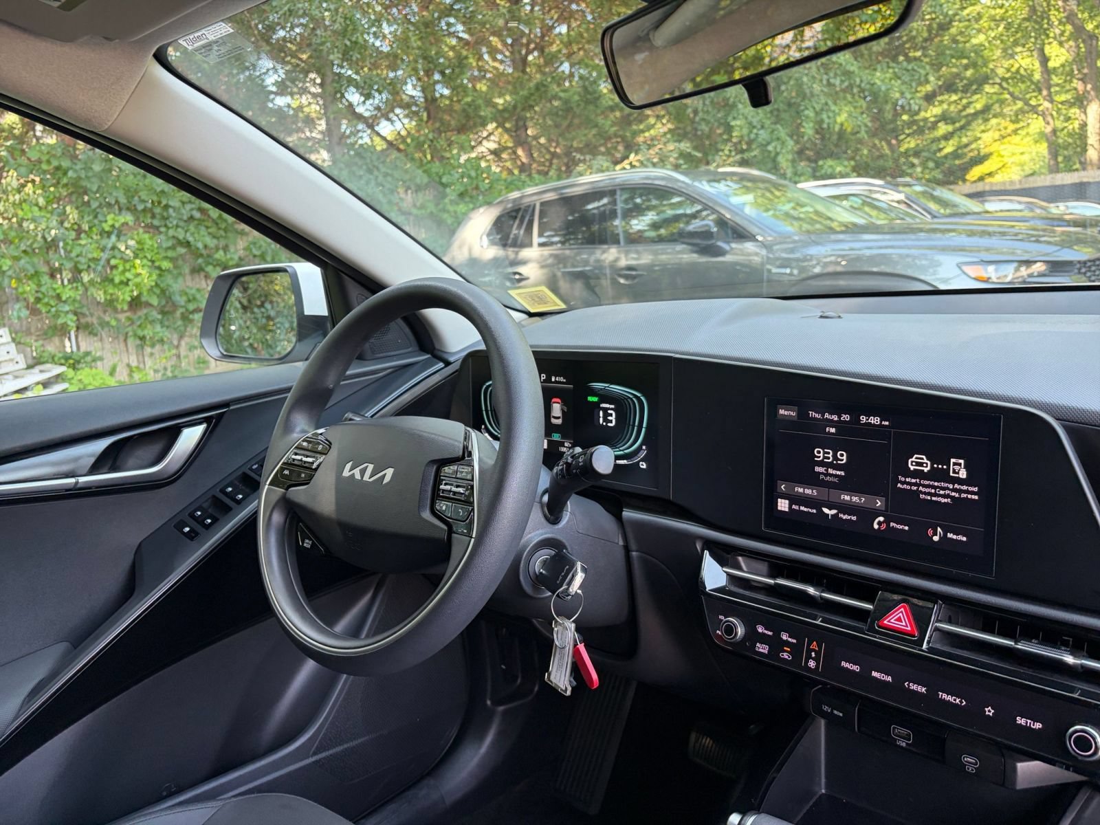 Thumbnail: 2026 Kia Niro - 27