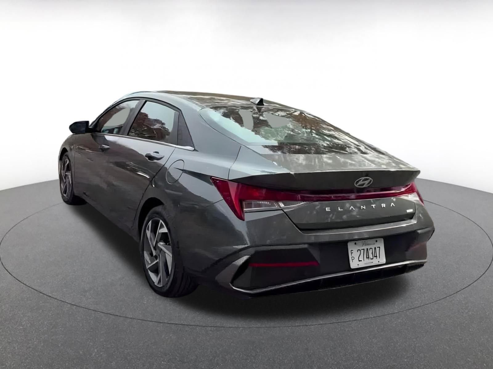 Thumbnail: 2025 Hyundai Elantra - 11