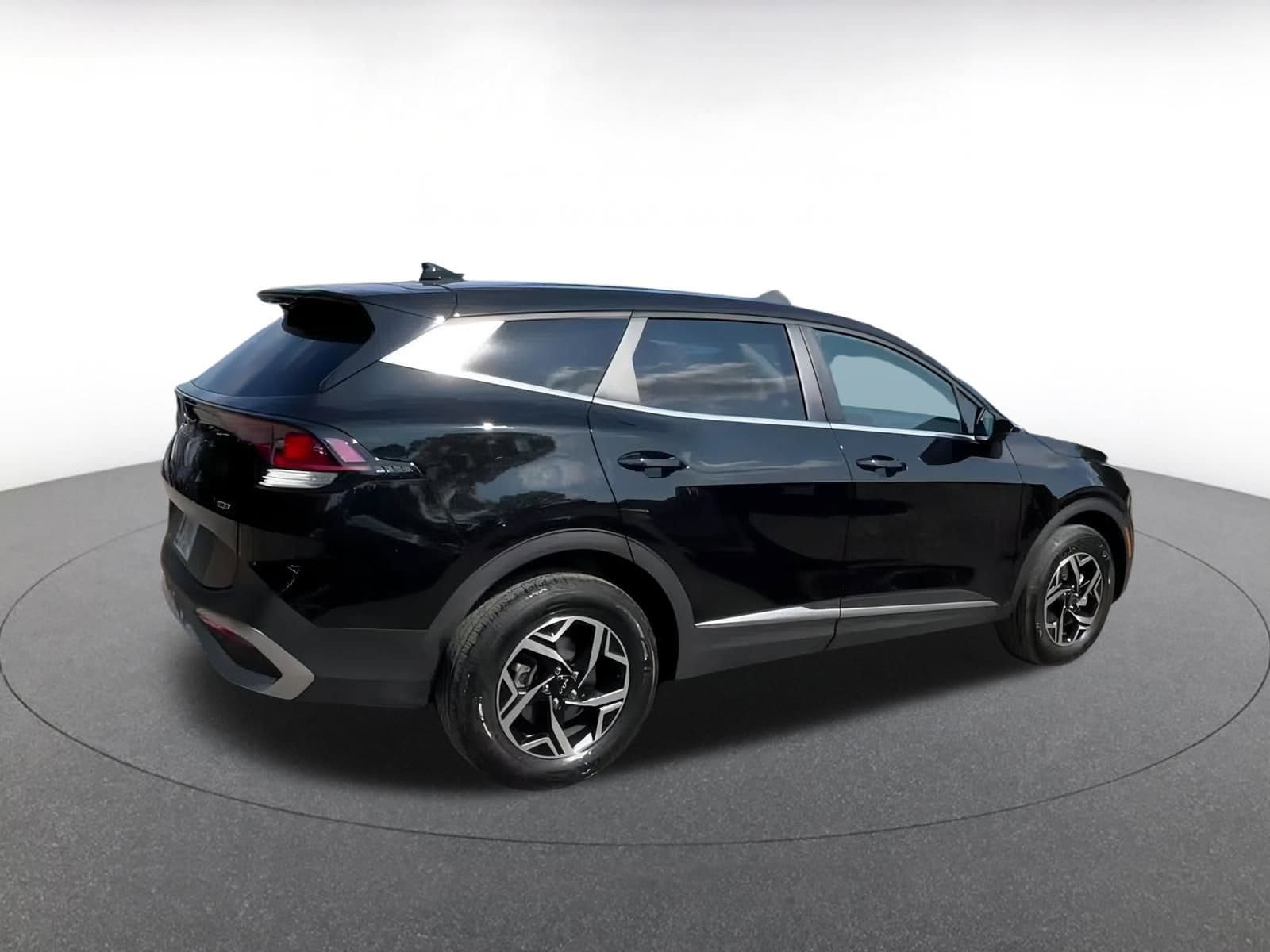 Thumbnail: 2024 Kia Sportage - 14