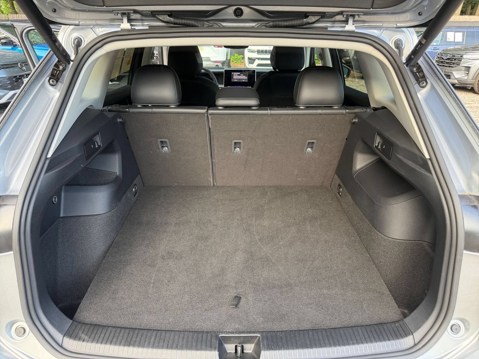 Thumbnail: 2026 Volkswagen Tiguan - 31