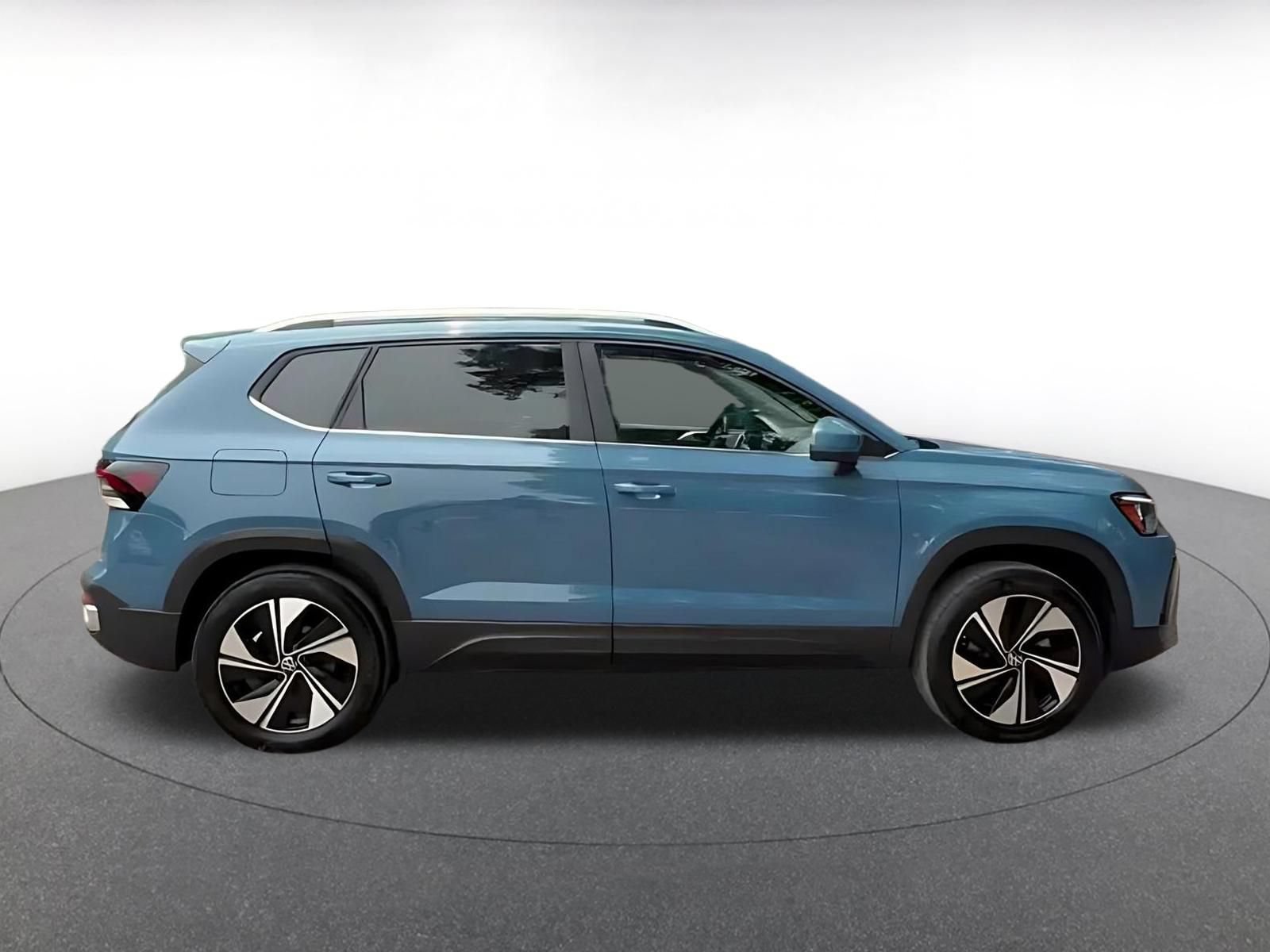 Thumbnail: 2026 Volkswagen Taos - 15
