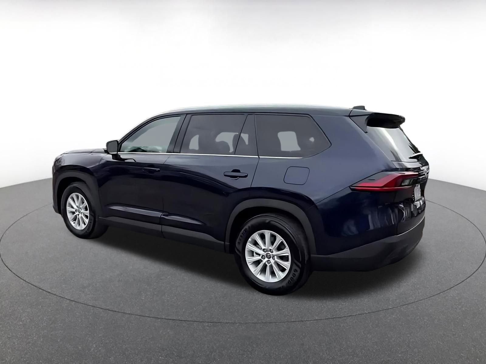 Thumbnail: 2025 Toyota Grand Highlander - 10