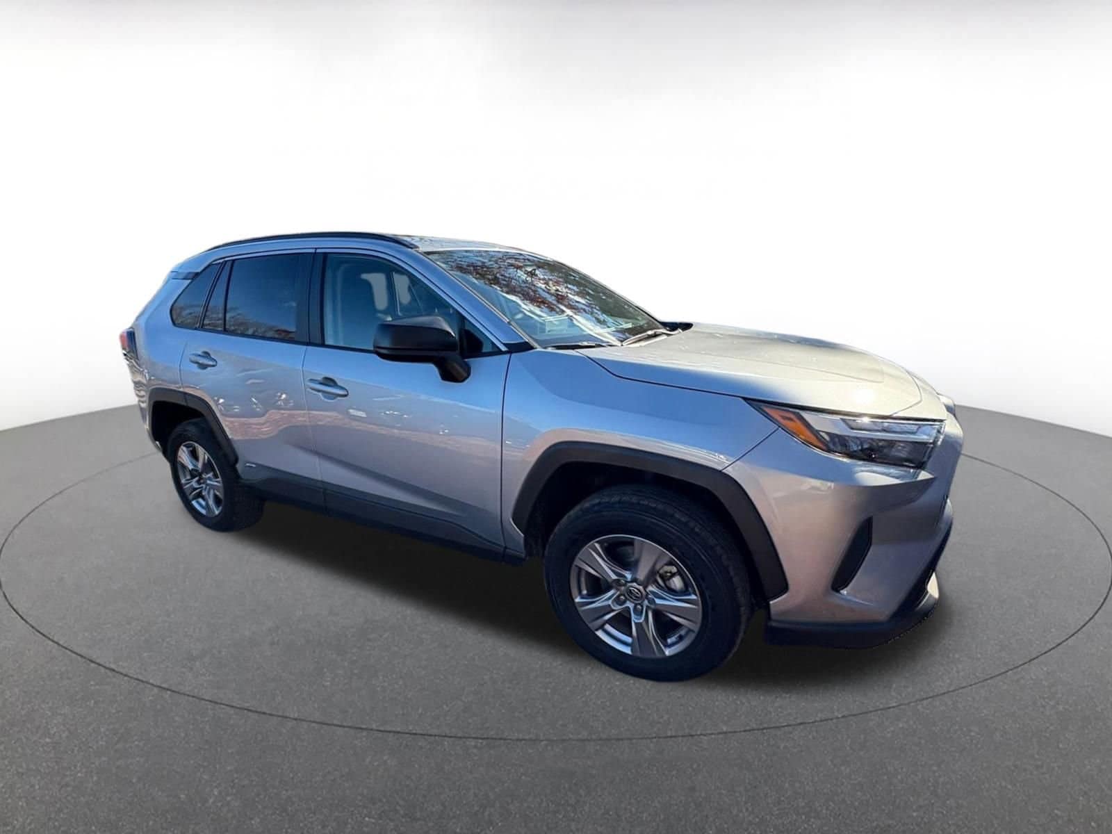 Thumbnail: 2025 Toyota RAV4 - 1