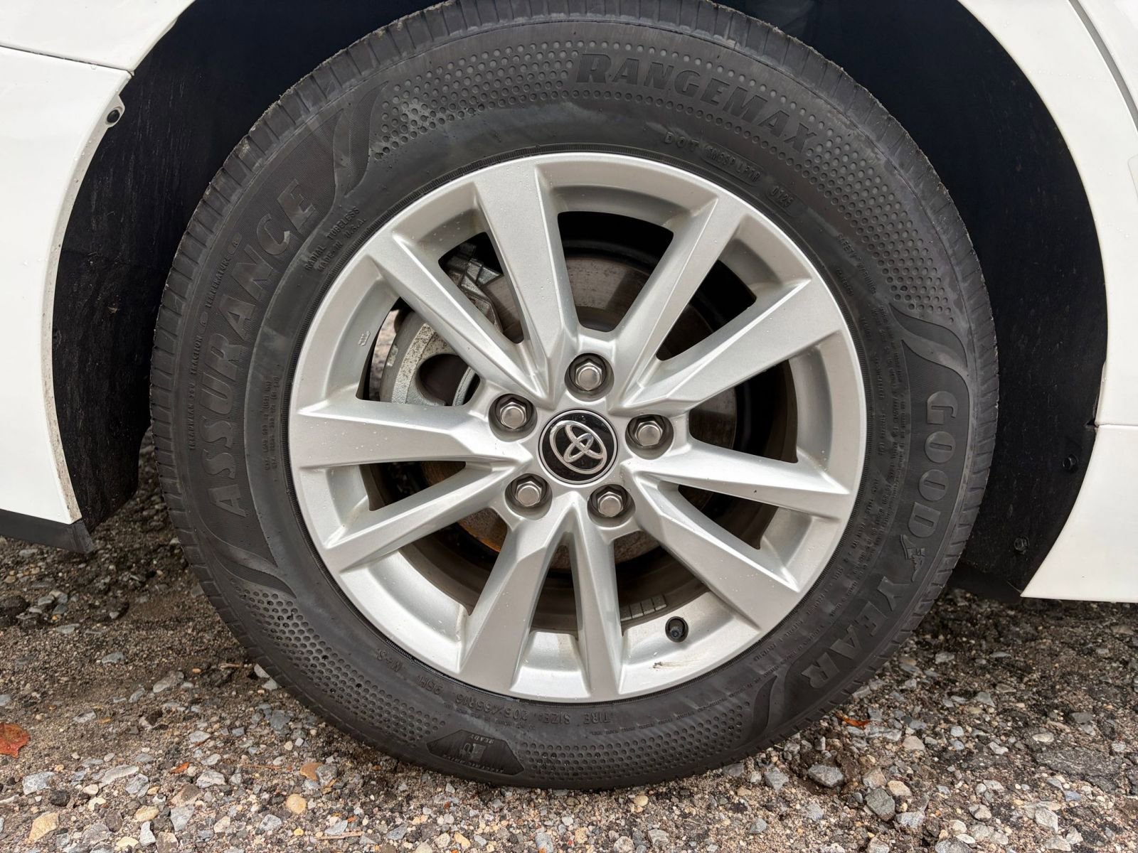 Thumbnail: 2025 Toyota Camry - 29