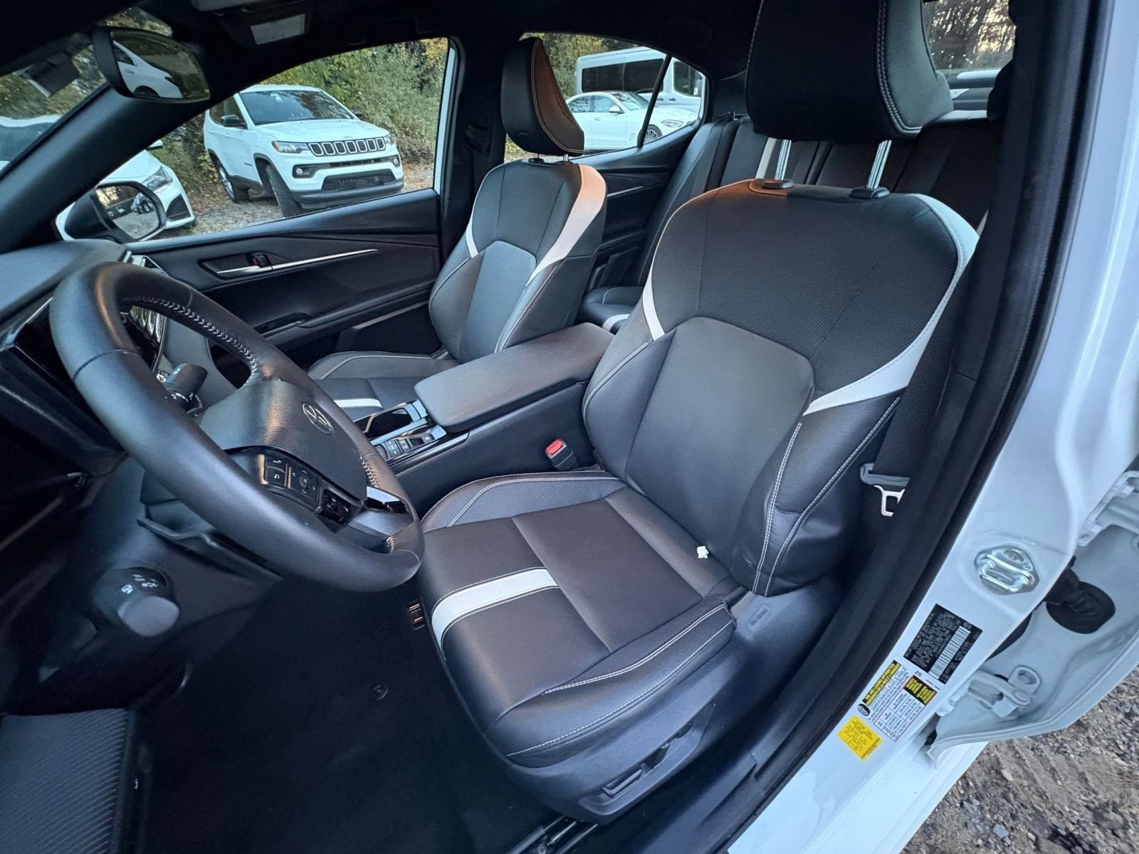 Thumbnail: 2025 Toyota Camry - 34