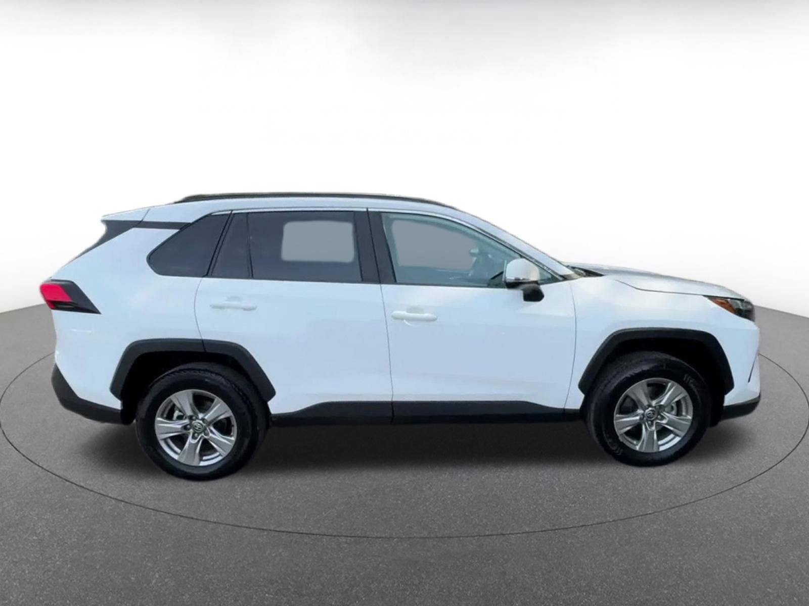 Thumbnail: 2024 Toyota RAV4 - 16