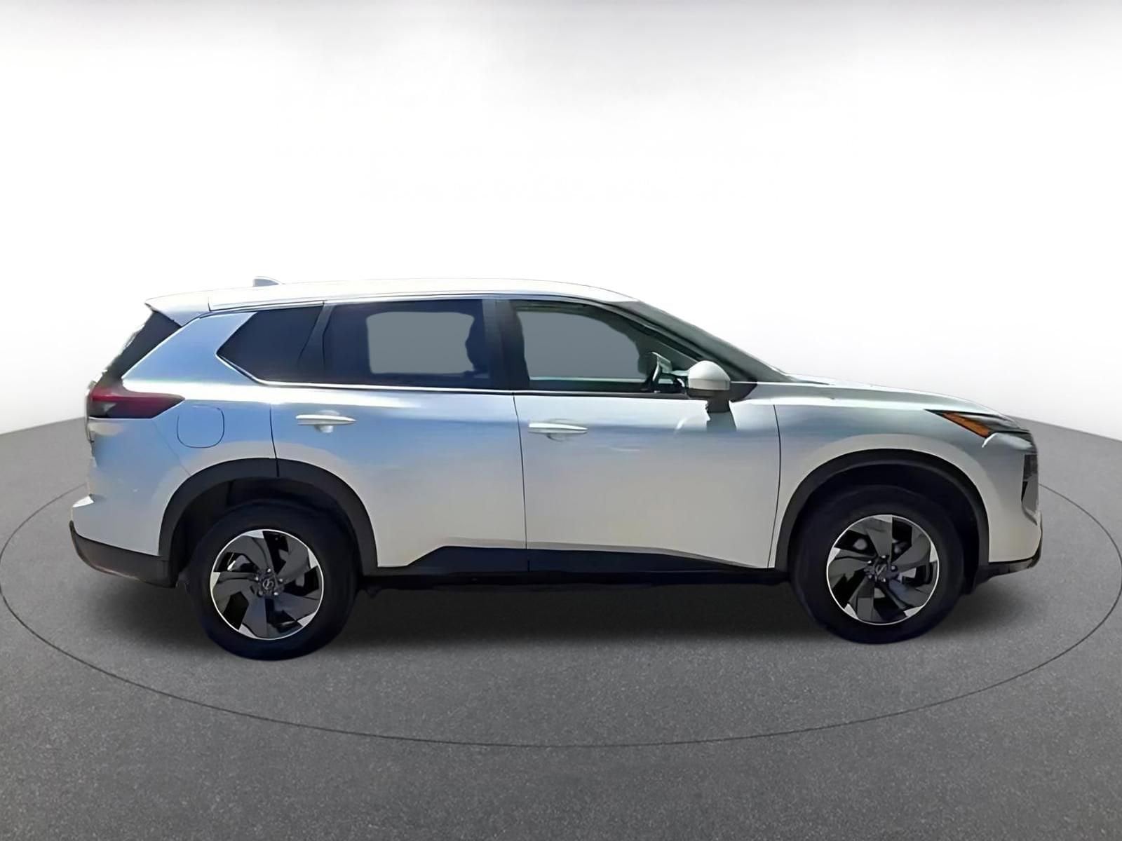 Thumbnail: 2025 Nissan Rogue - 15