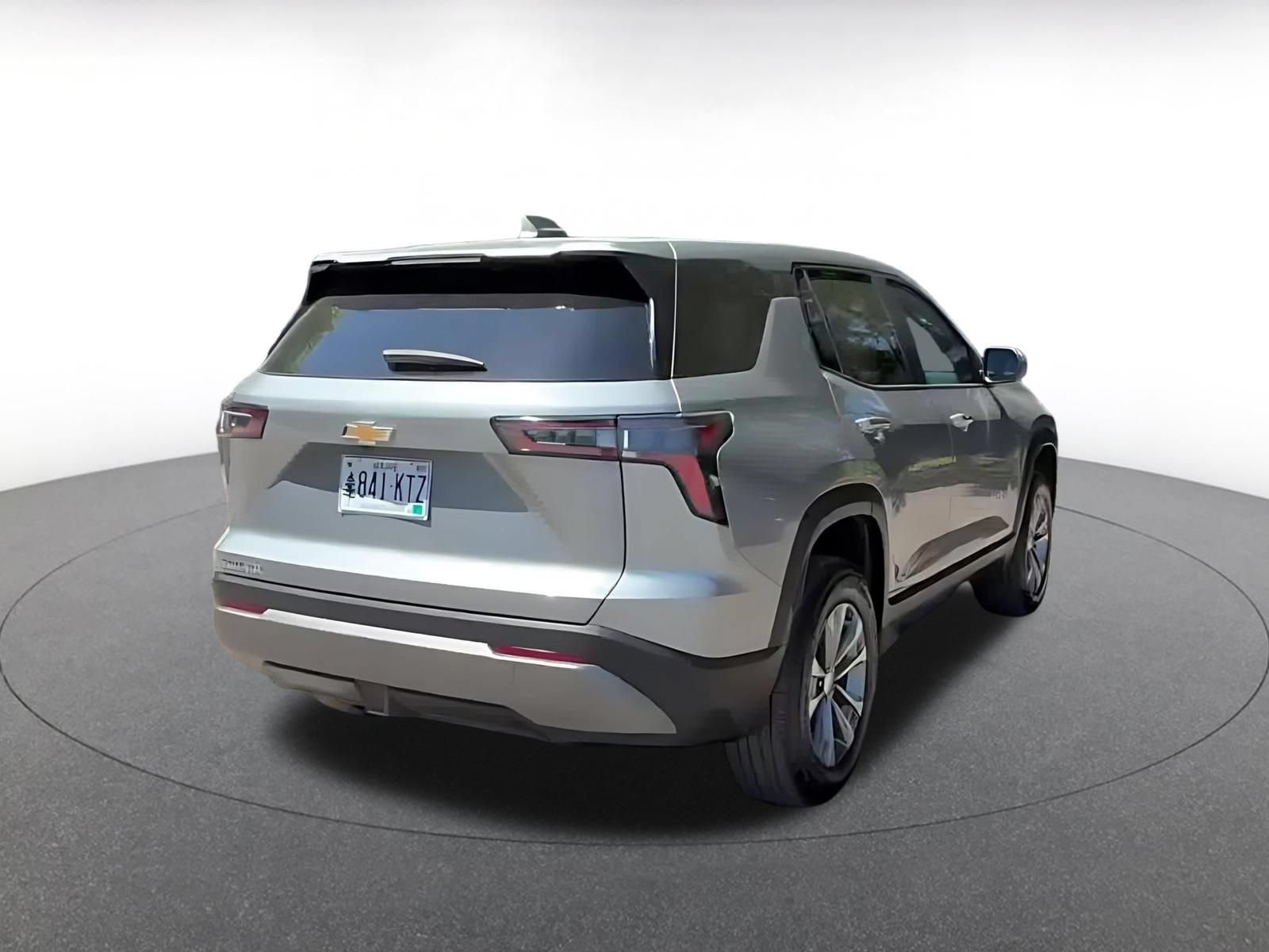 Thumbnail: 2025 Chevrolet Equinox - 12