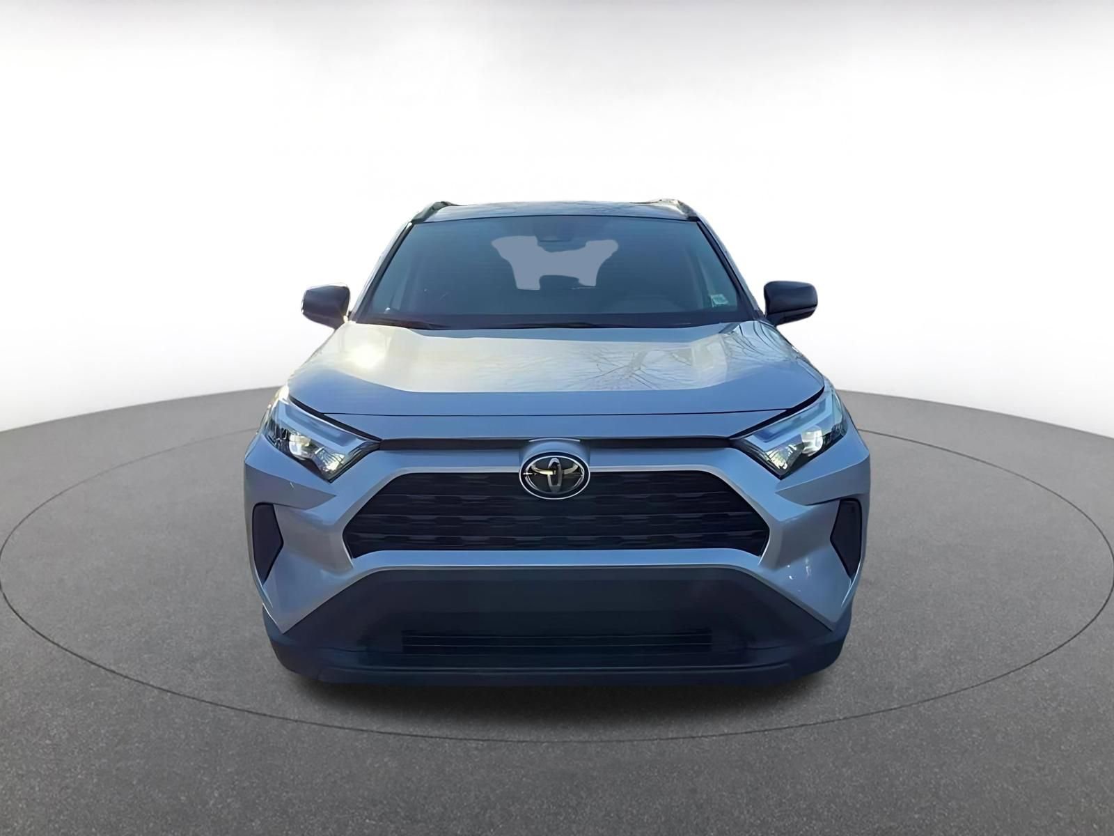 Thumbnail: 2025 Toyota RAV4 - 4