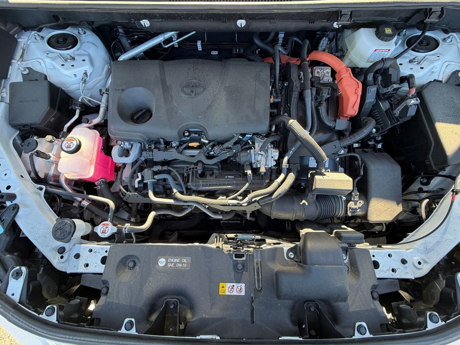 Thumbnail: 2025 Toyota RAV4 - 31