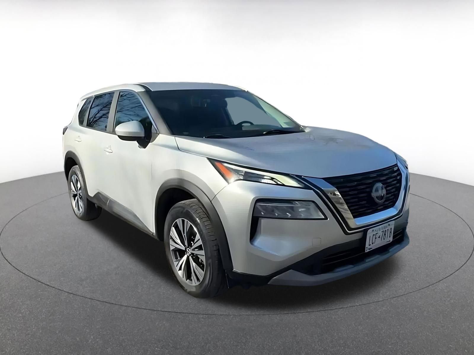 Thumbnail: 2023 Nissan Rogue - 3