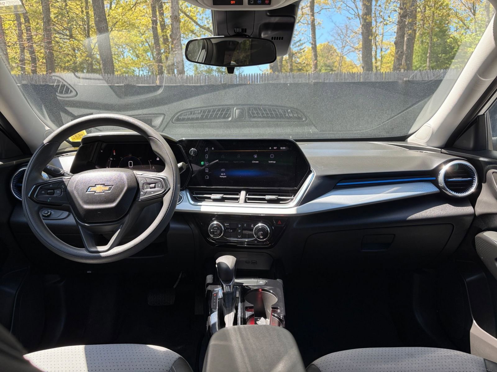 Thumbnail: 2025 Chevrolet Trax - 32
