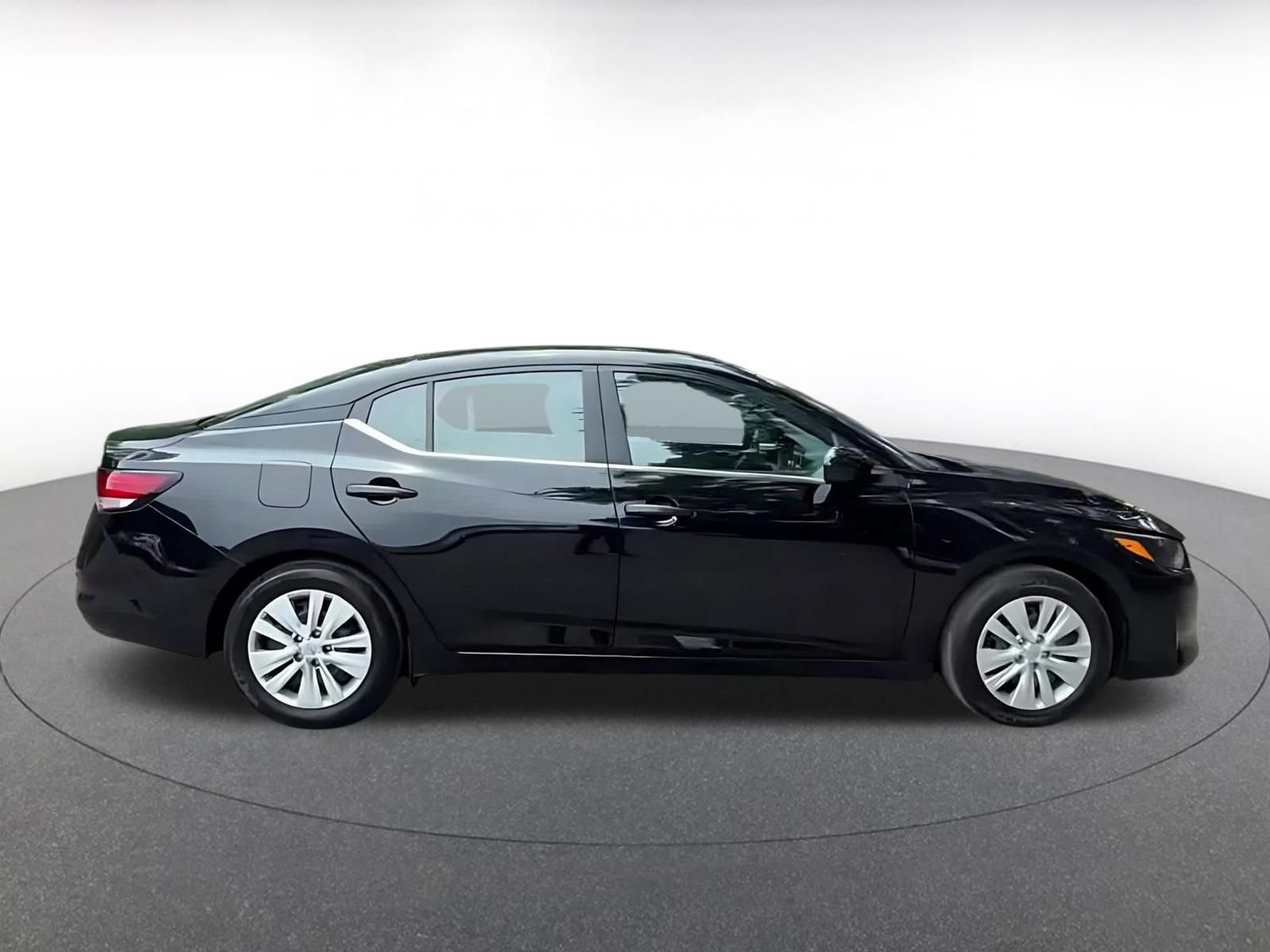 Thumbnail: 2025 Nissan Sentra - 15