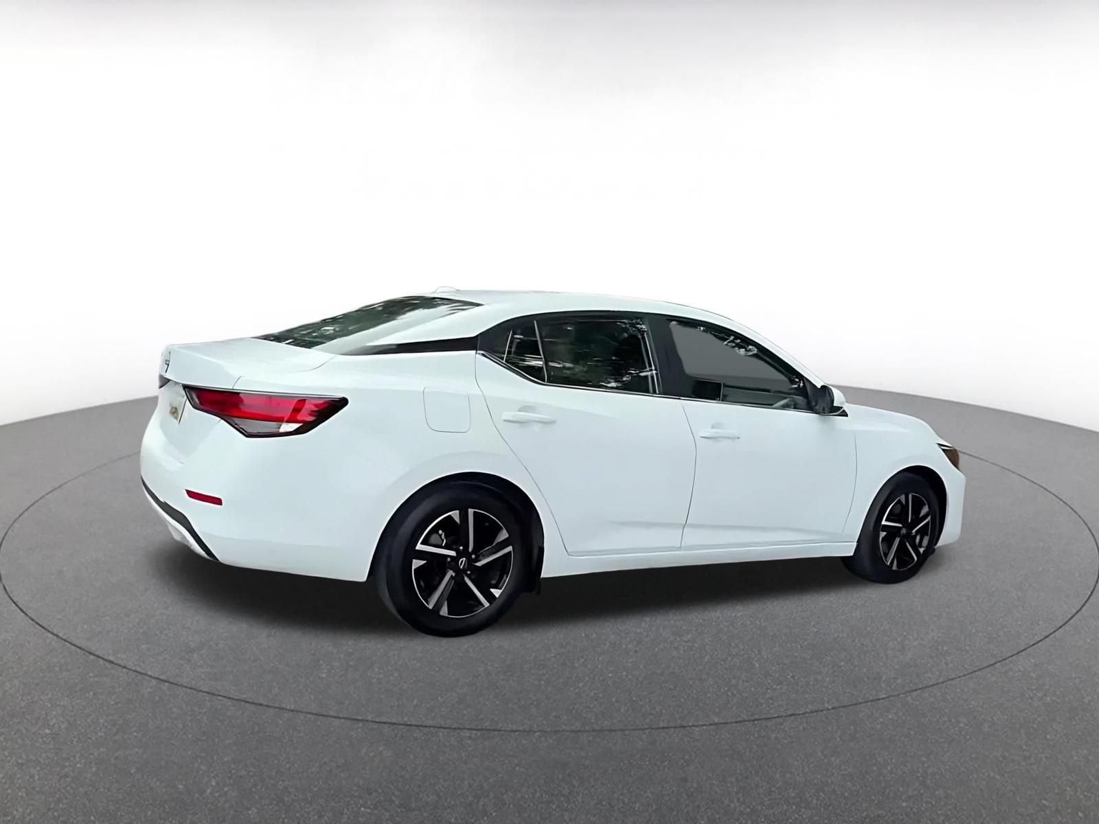 Thumbnail: 2025 Nissan Sentra - 15