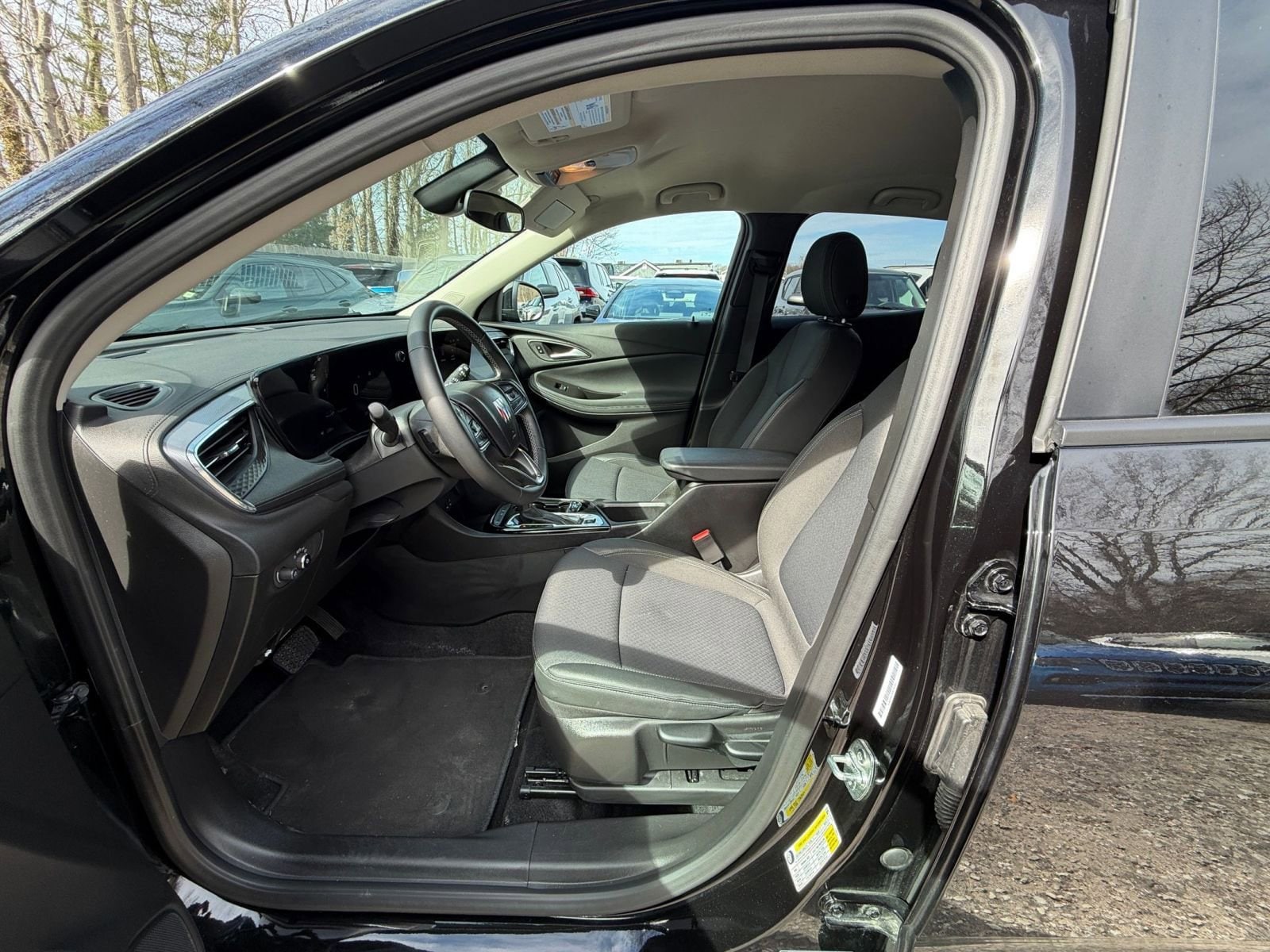 Thumbnail: 2025 Buick Encore GX - 25