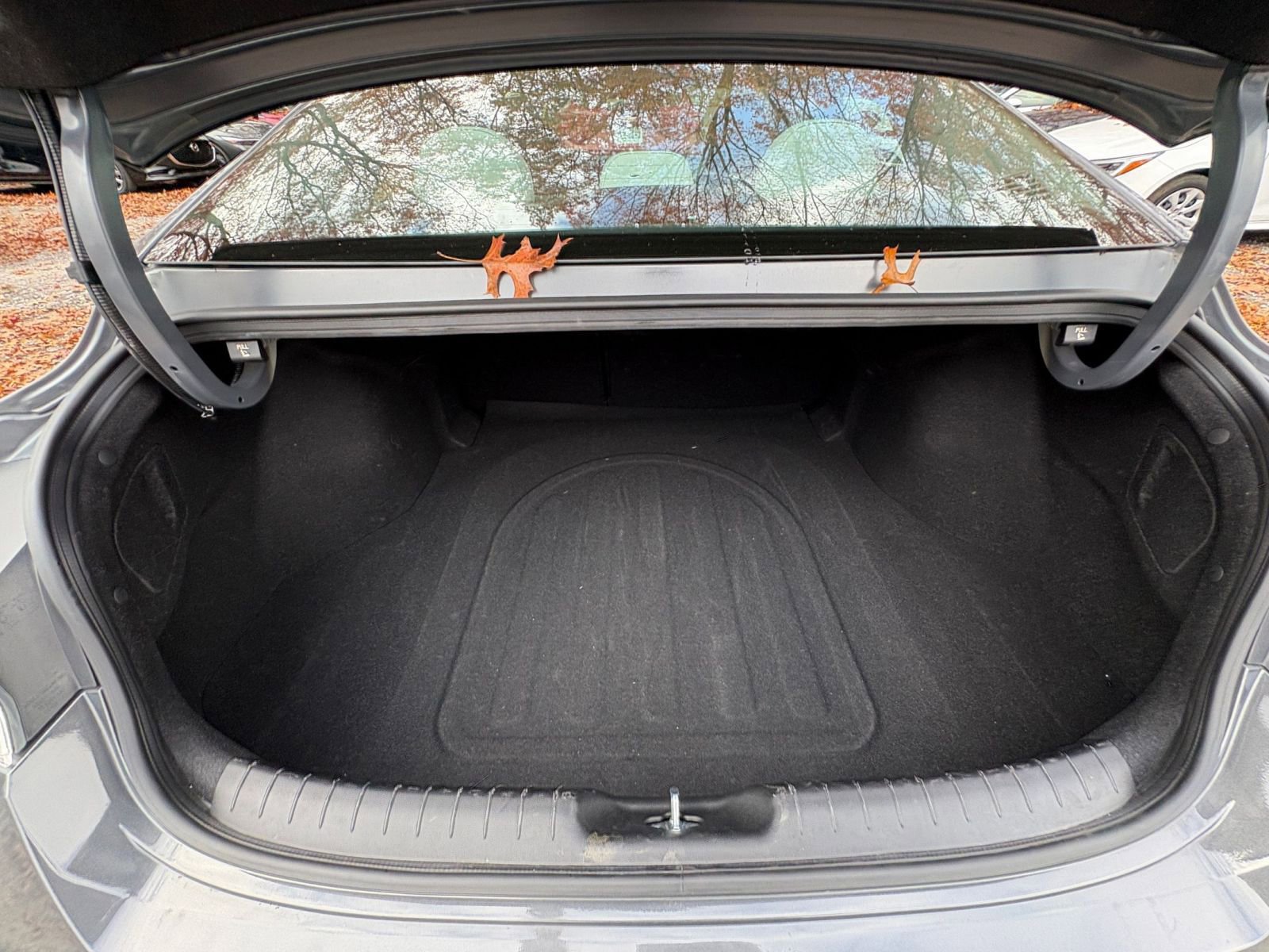 Thumbnail: 2025 Hyundai Elantra - 27