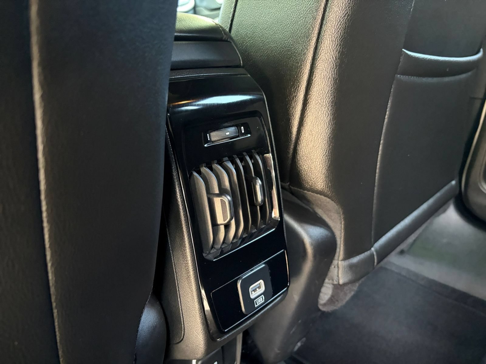 Thumbnail: 2025 Jeep Compass - 21