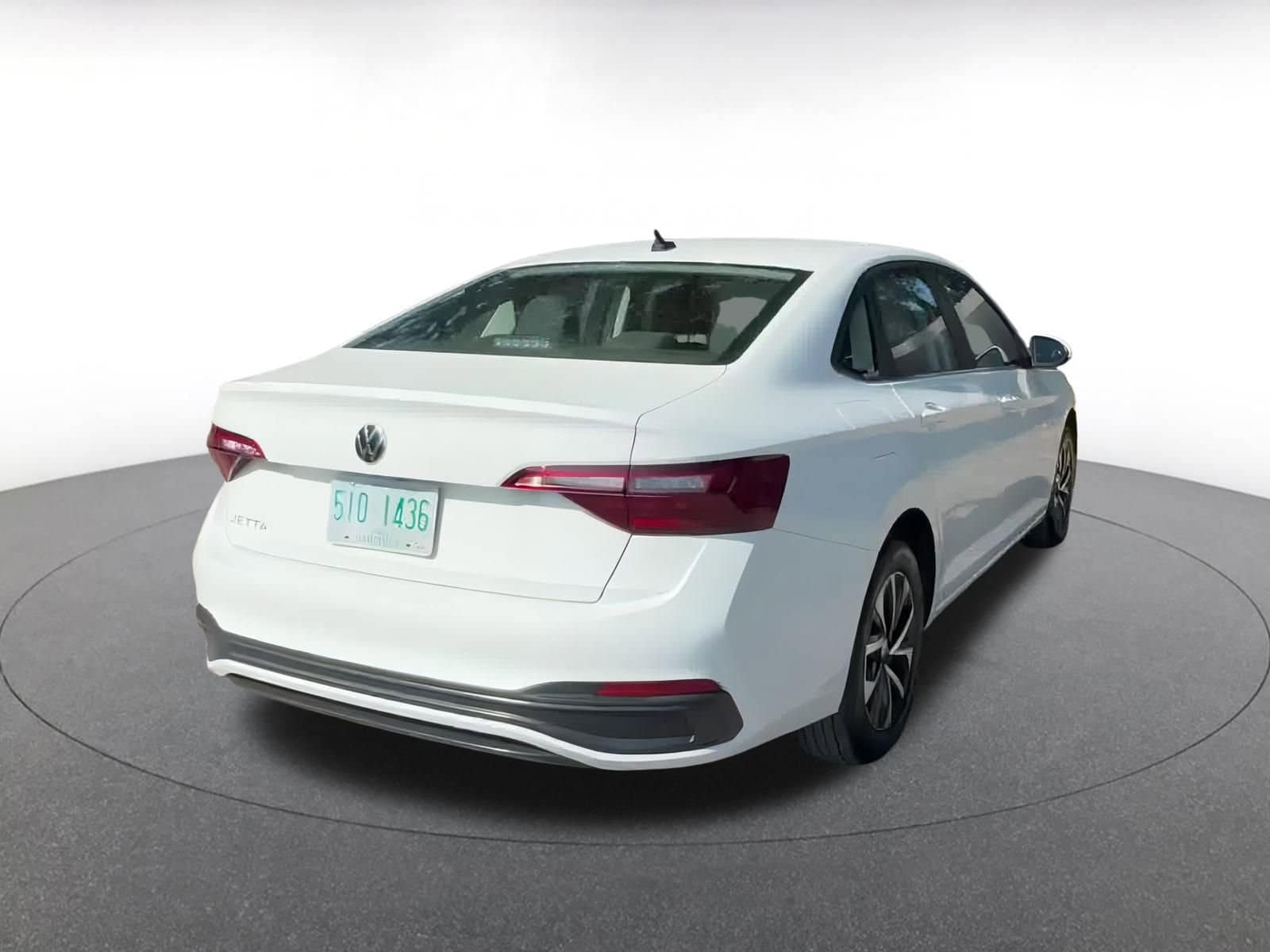 Thumbnail: 2024 Volkswagen Jetta - 15