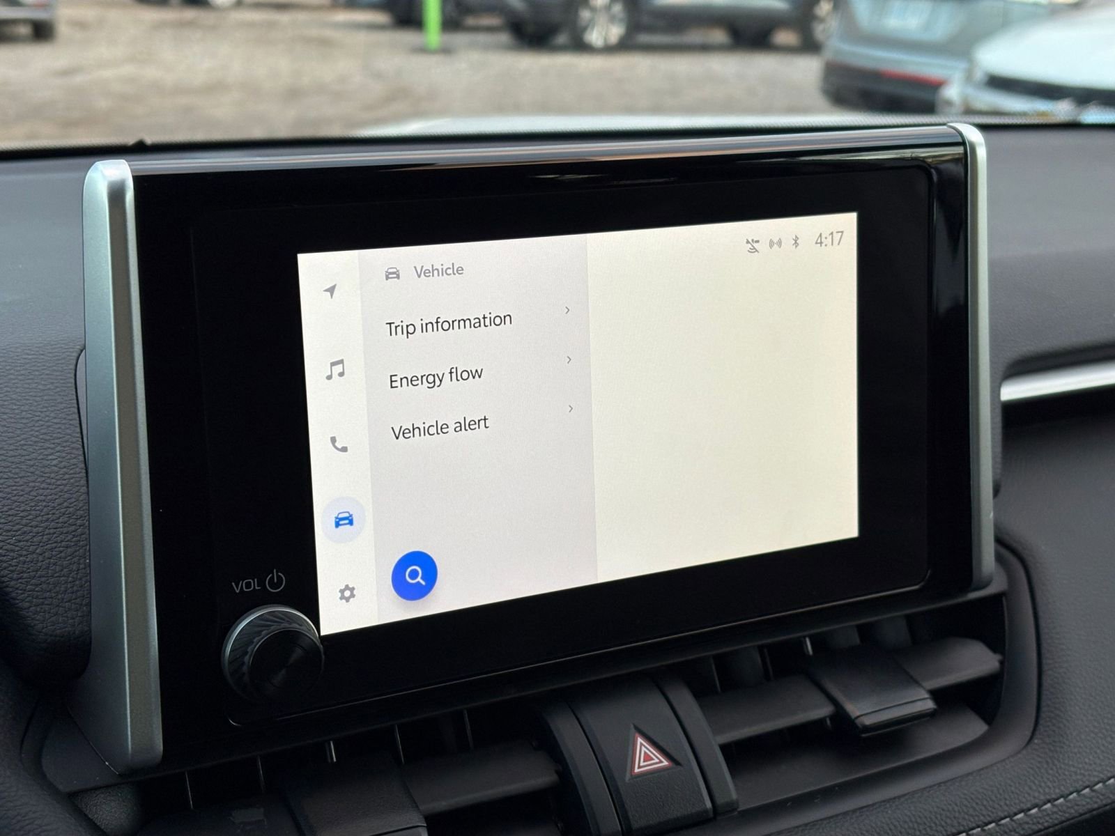 Thumbnail: 2025 Toyota RAV4 - 21