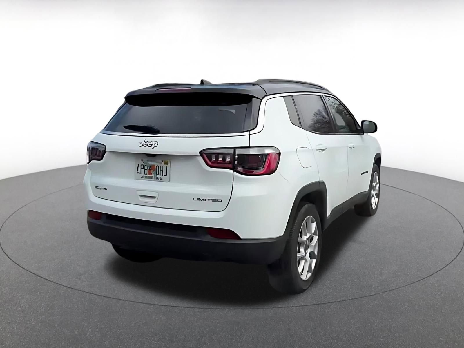 Thumbnail: 2025 Jeep Compass - 14