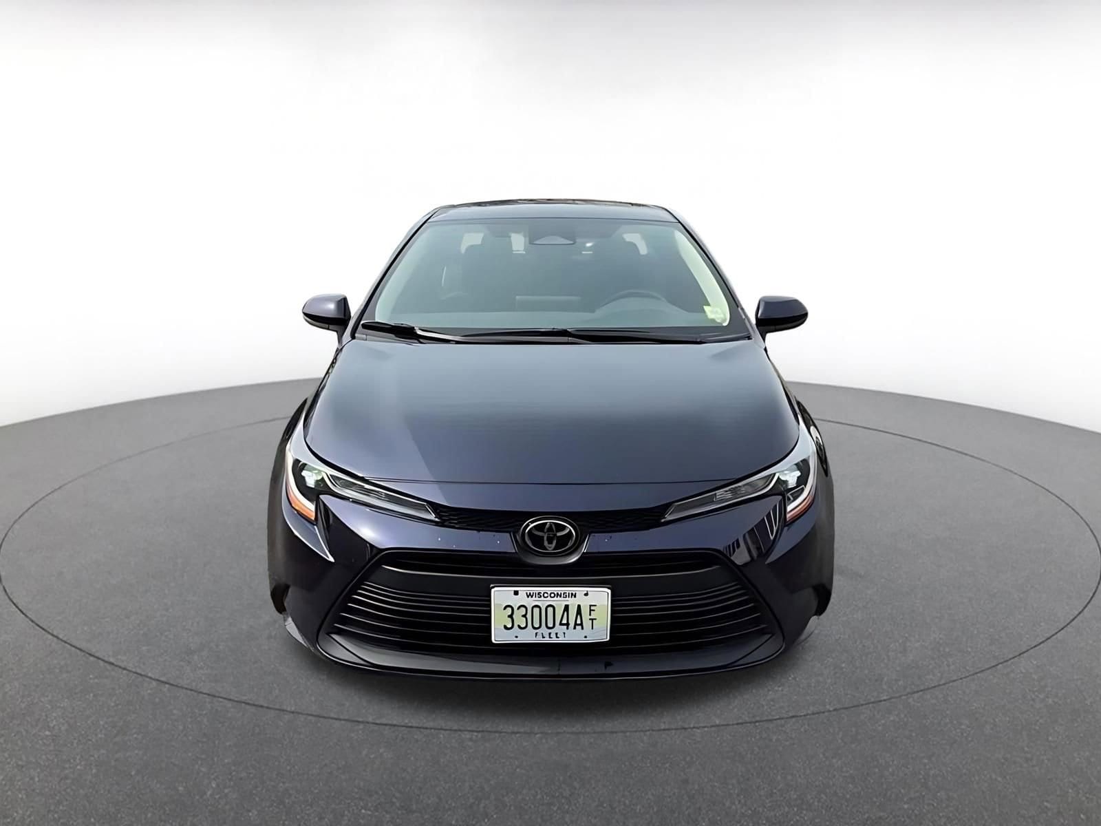 Thumbnail: 2025 Toyota Corolla - 4