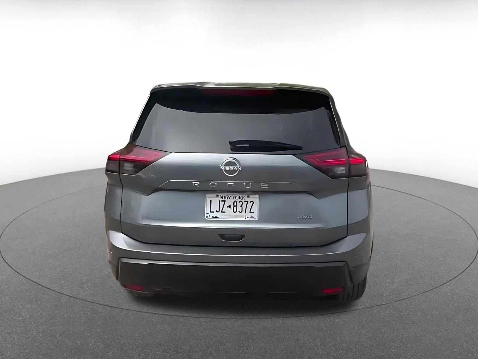 Thumbnail: 2025 Nissan Rogue - 12