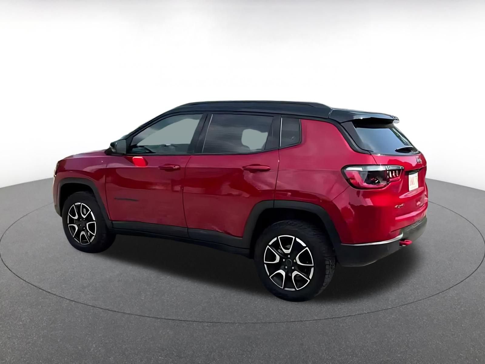 Thumbnail: 2025 Jeep Compass - 10