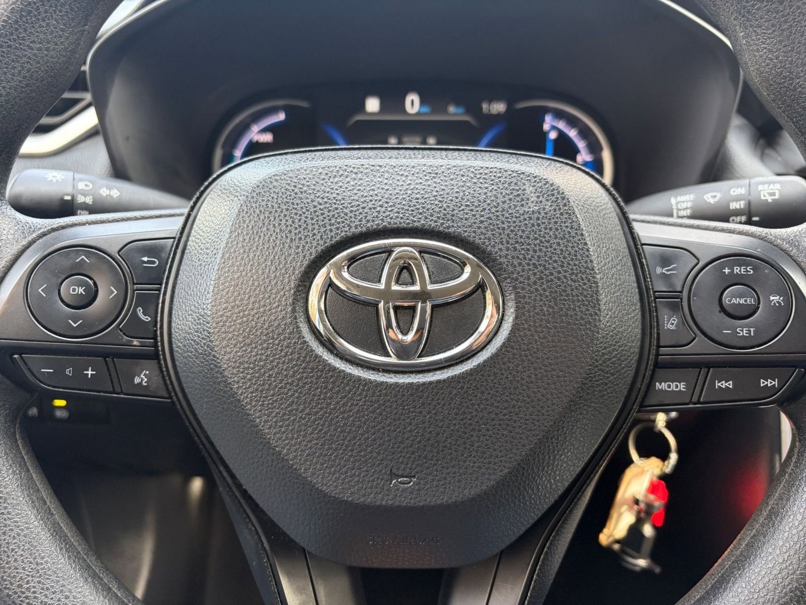 Thumbnail: 2025 Toyota RAV4 - 27